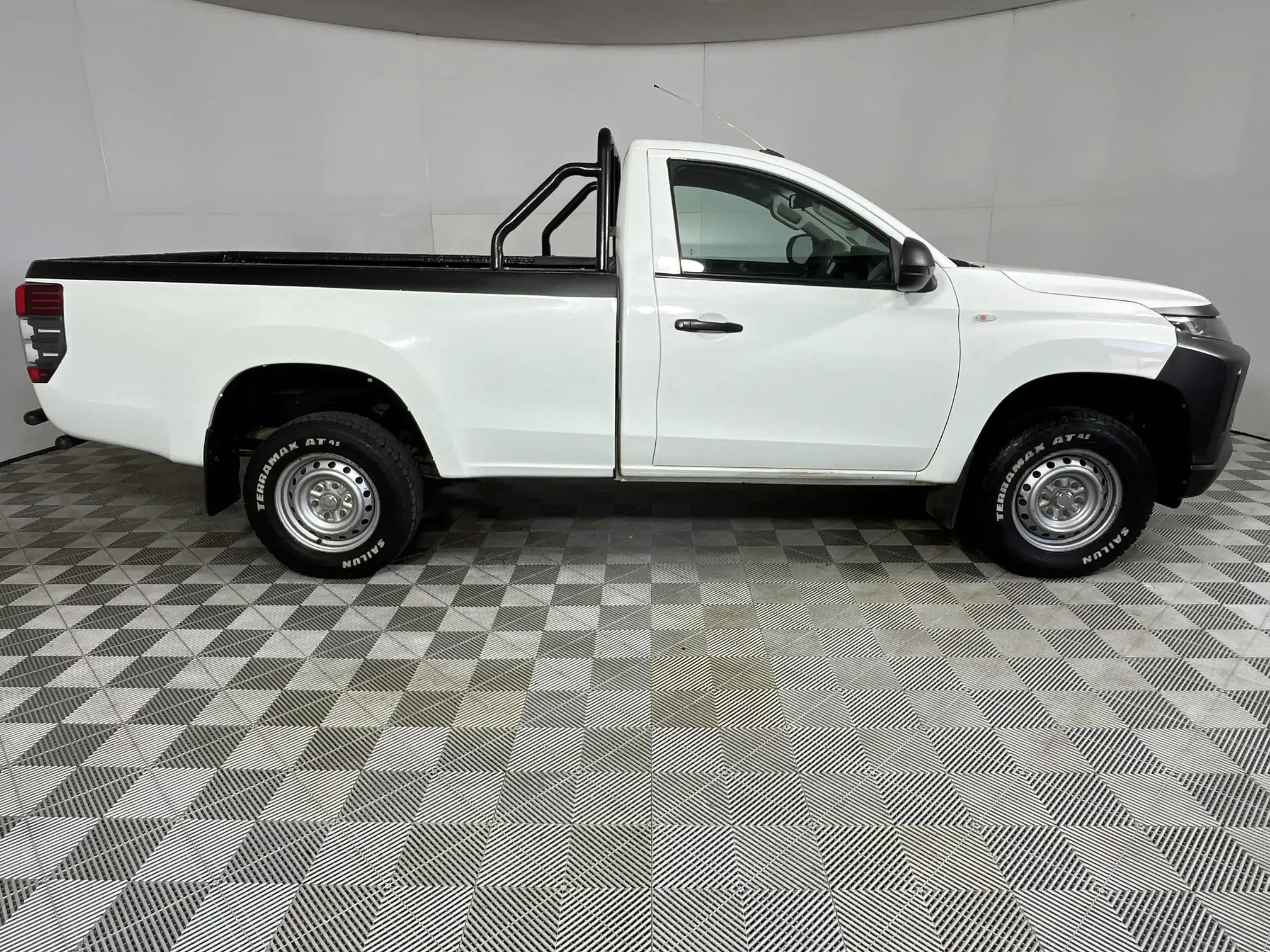 Mitsubishi Triton