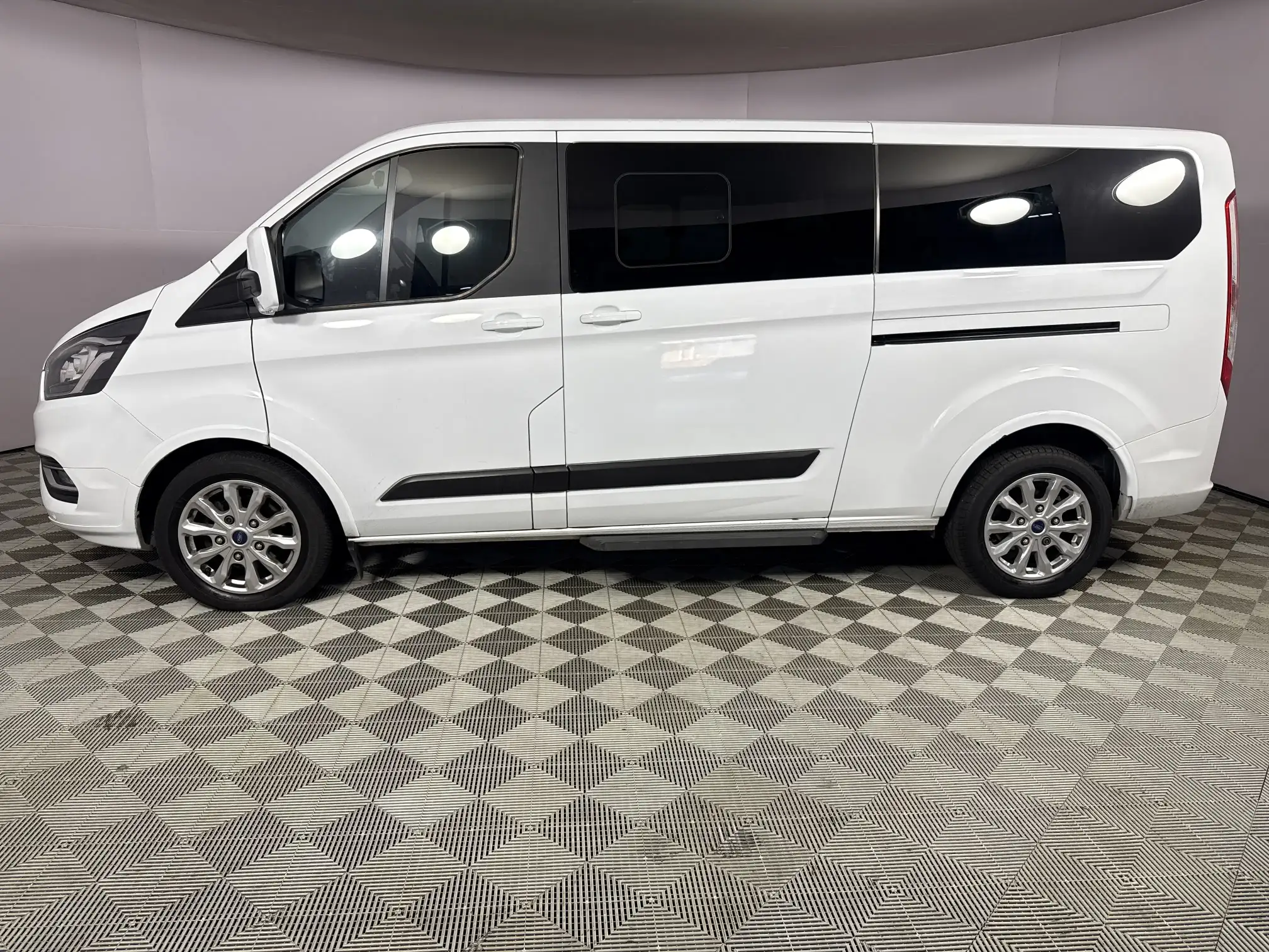 Ford Tourneo