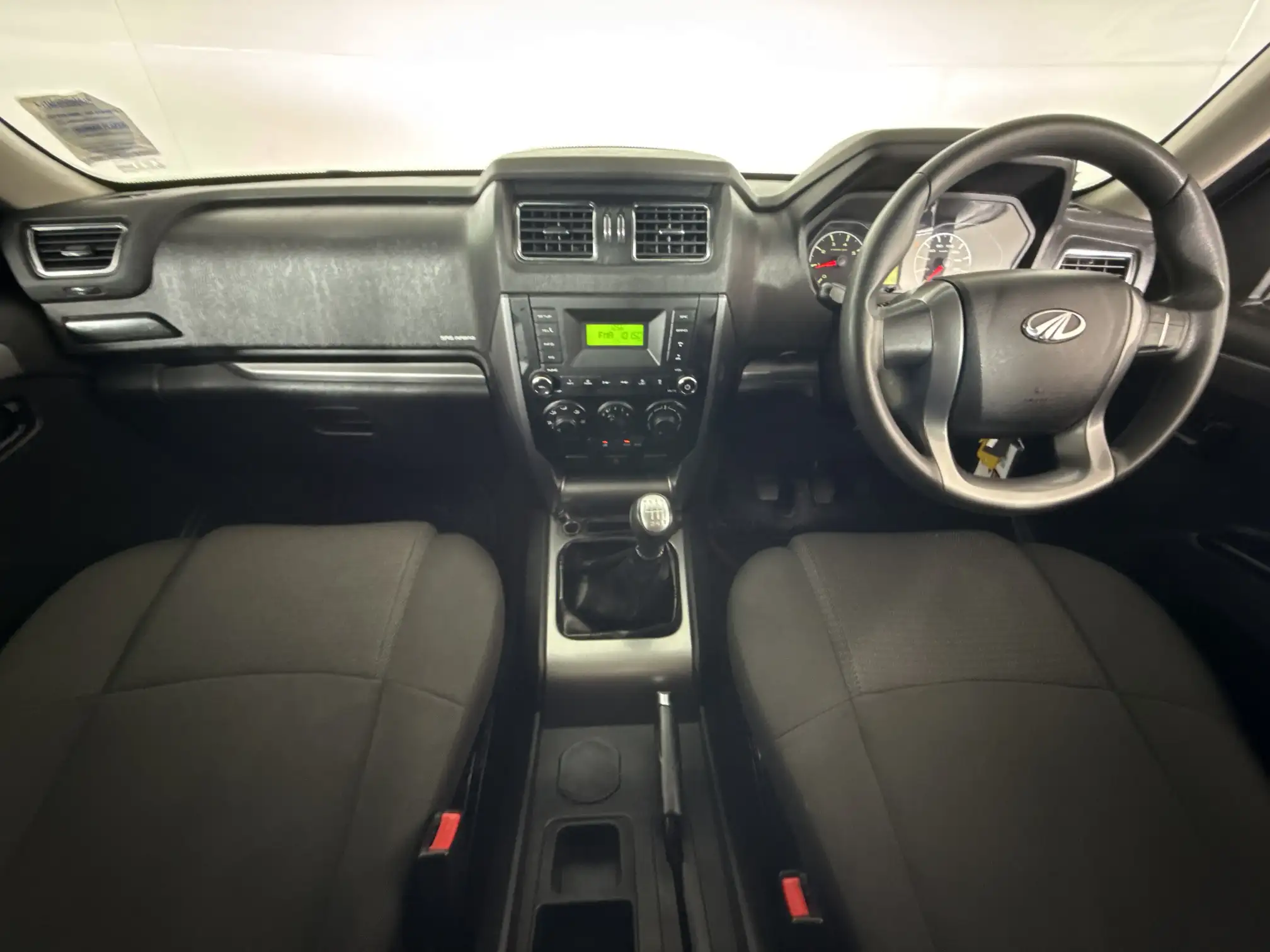 Mahindra PIK UP