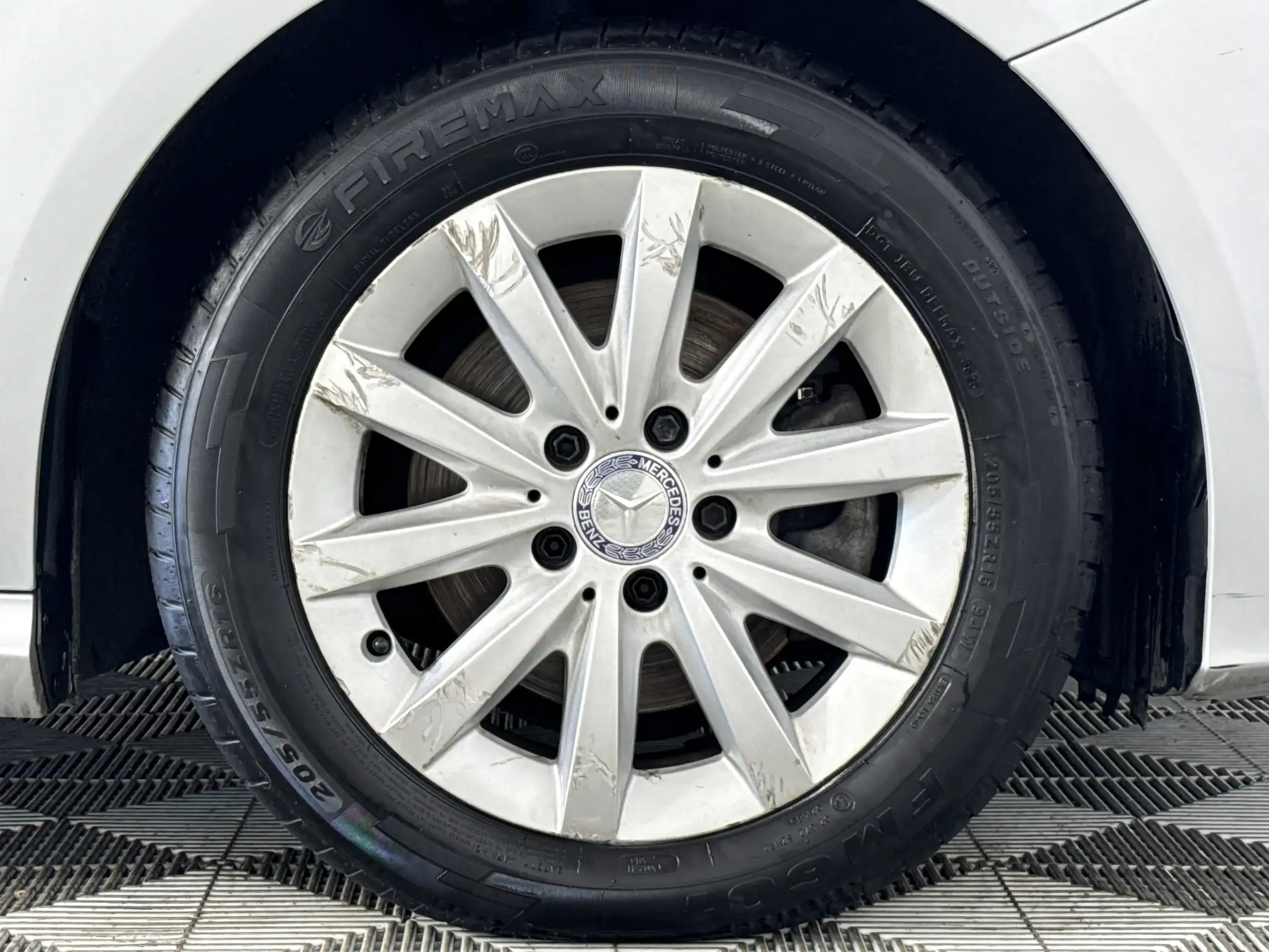 Mercedes-Benz B Class
