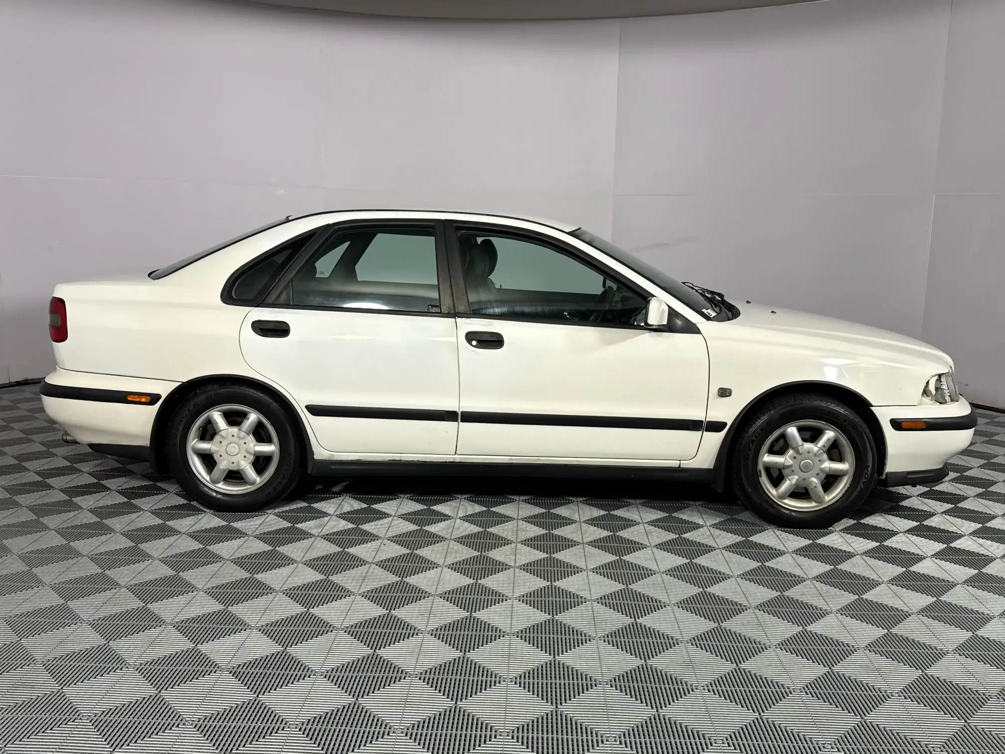 Volvo S40