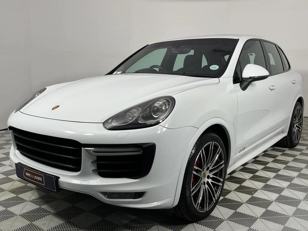 Porsche Cayenne GTS (324 kW) Tiptronic (E2 GEN II)