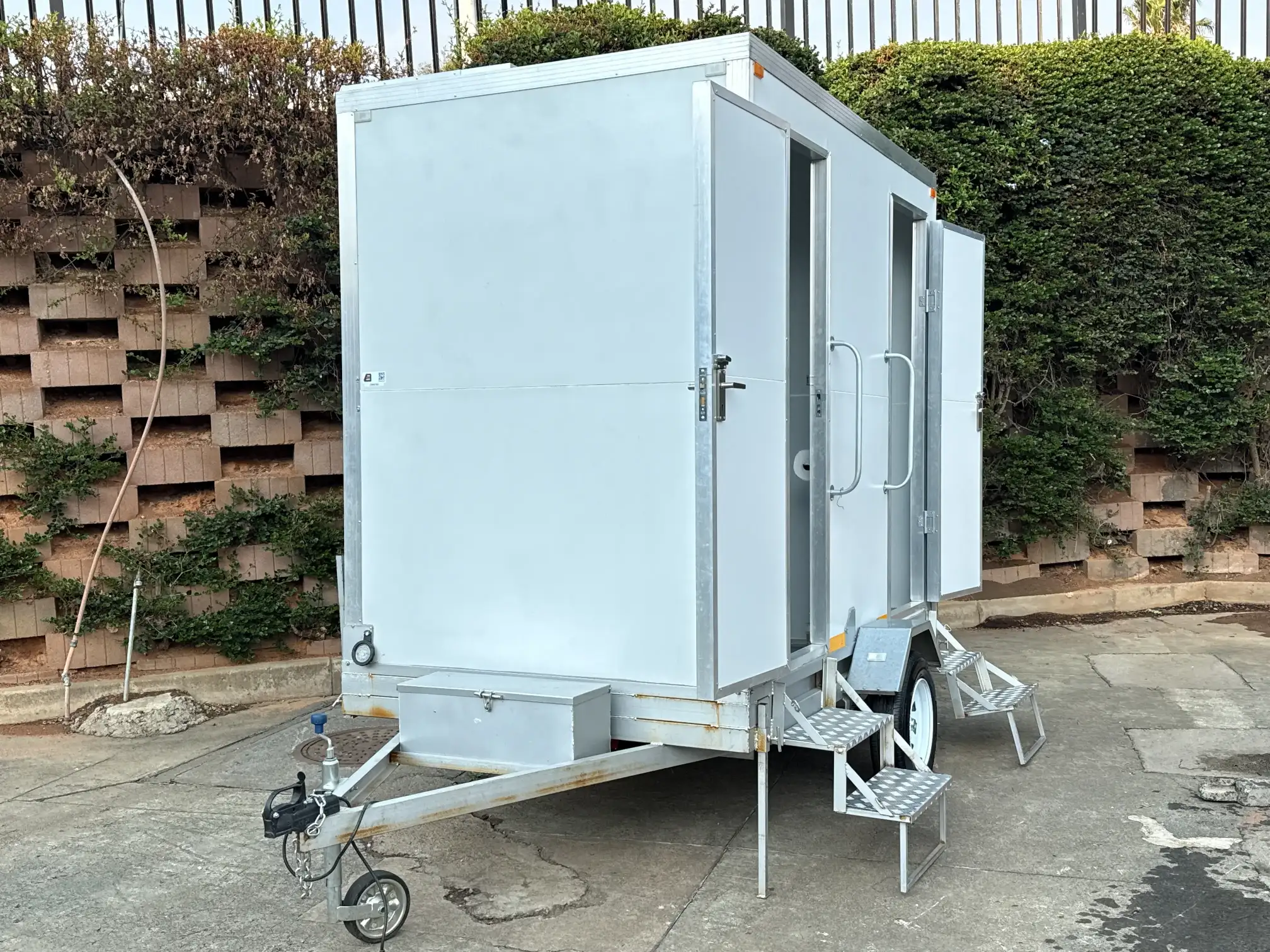2025 Royal Tent and Body