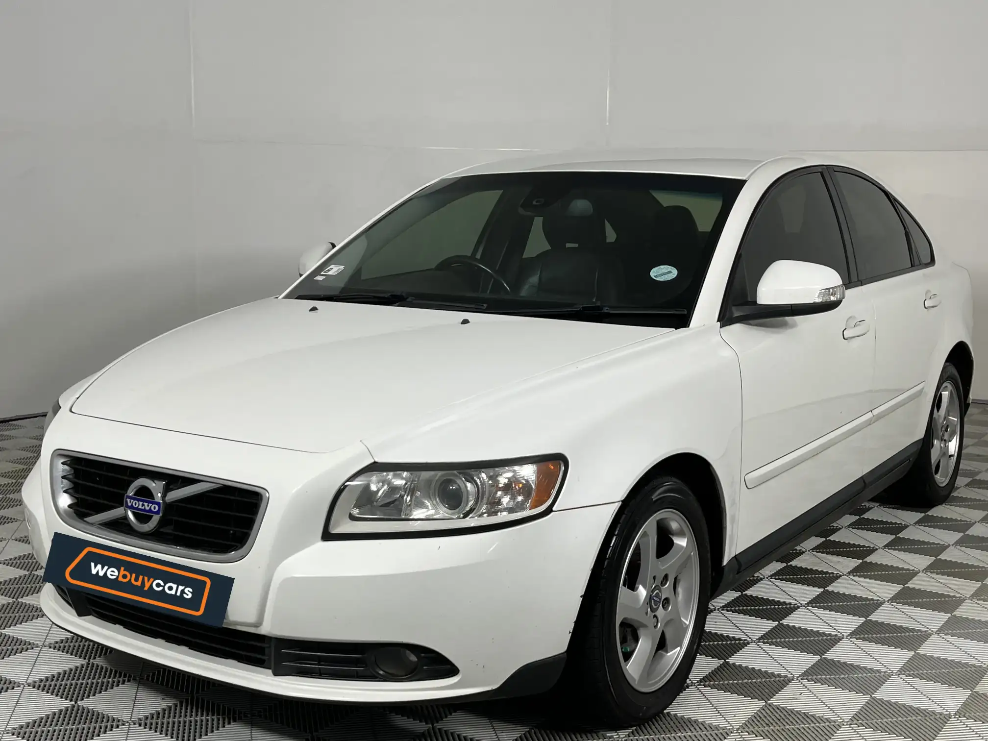 Volvo S40