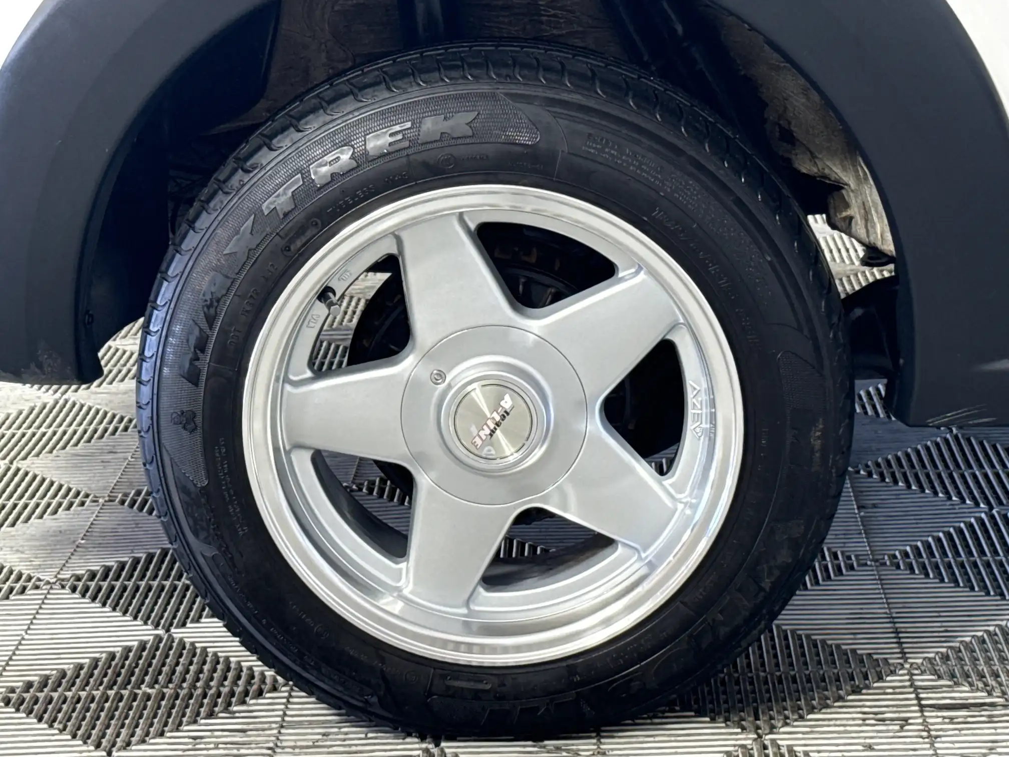 Nissan NP200