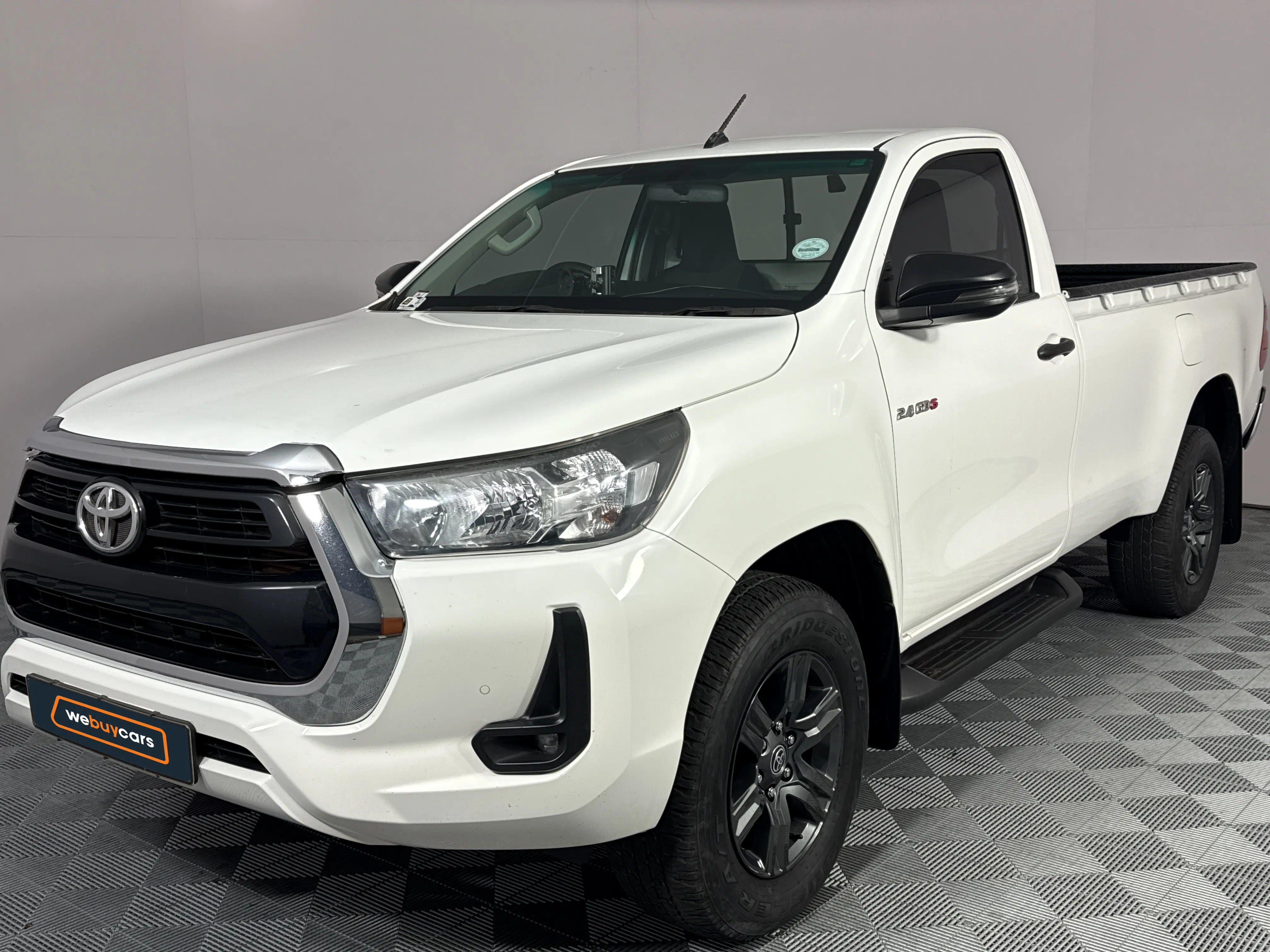 2021 Toyota Hilux 2.4 Gd-6 Raider 4x4 Auto Pick Up Single Cab