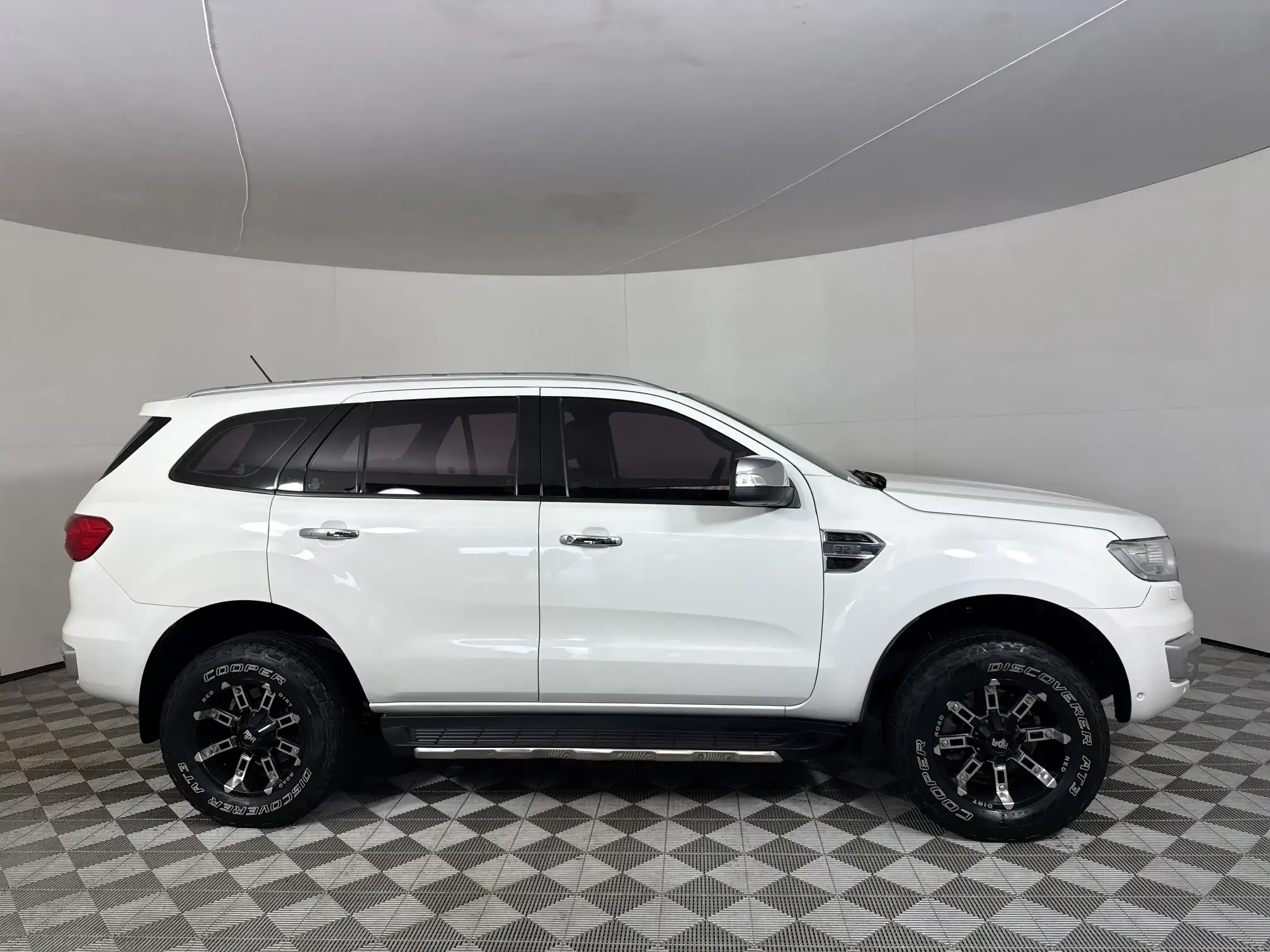Ford Everest