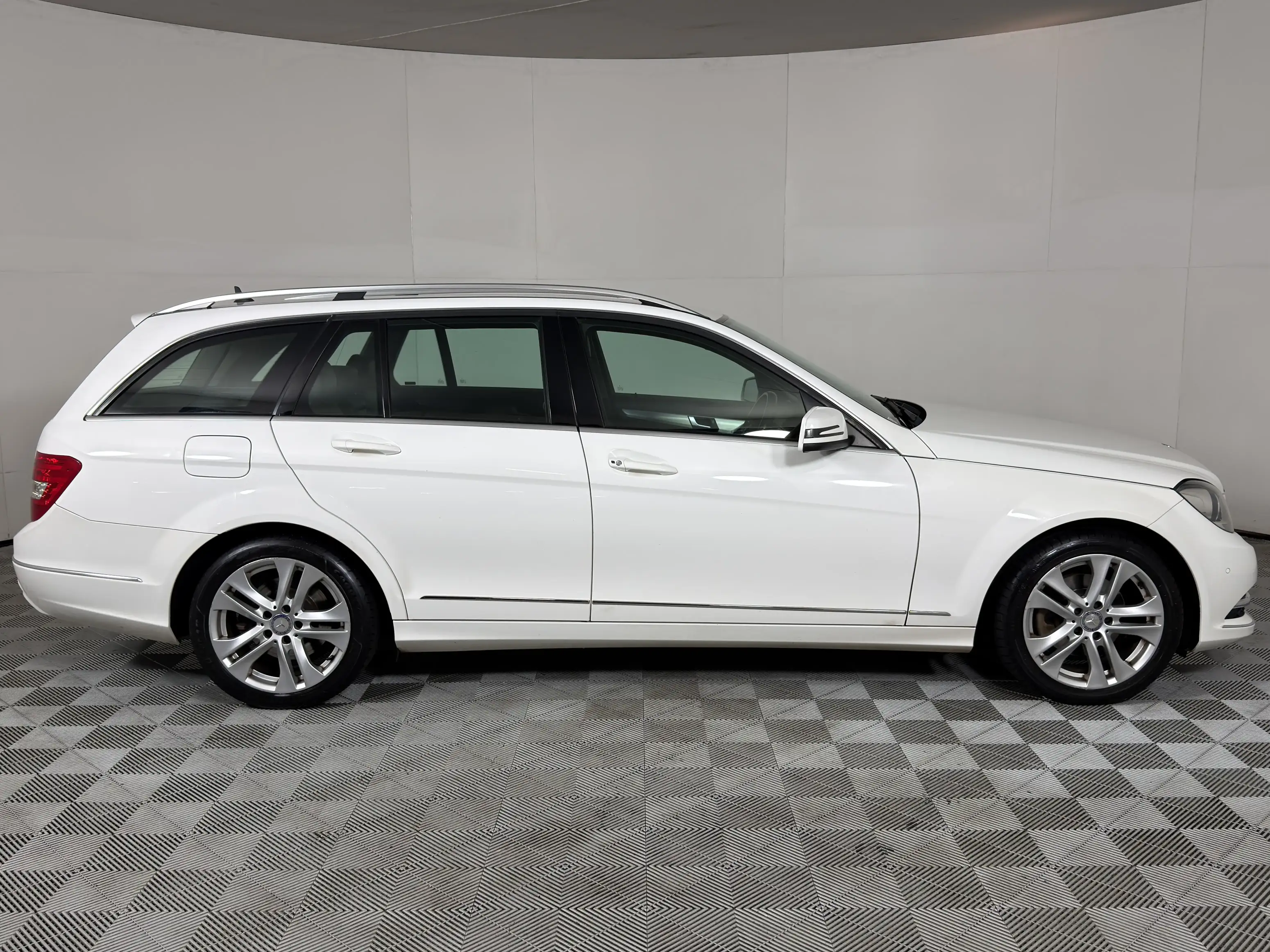 Mercedes-Benz C Class Estate