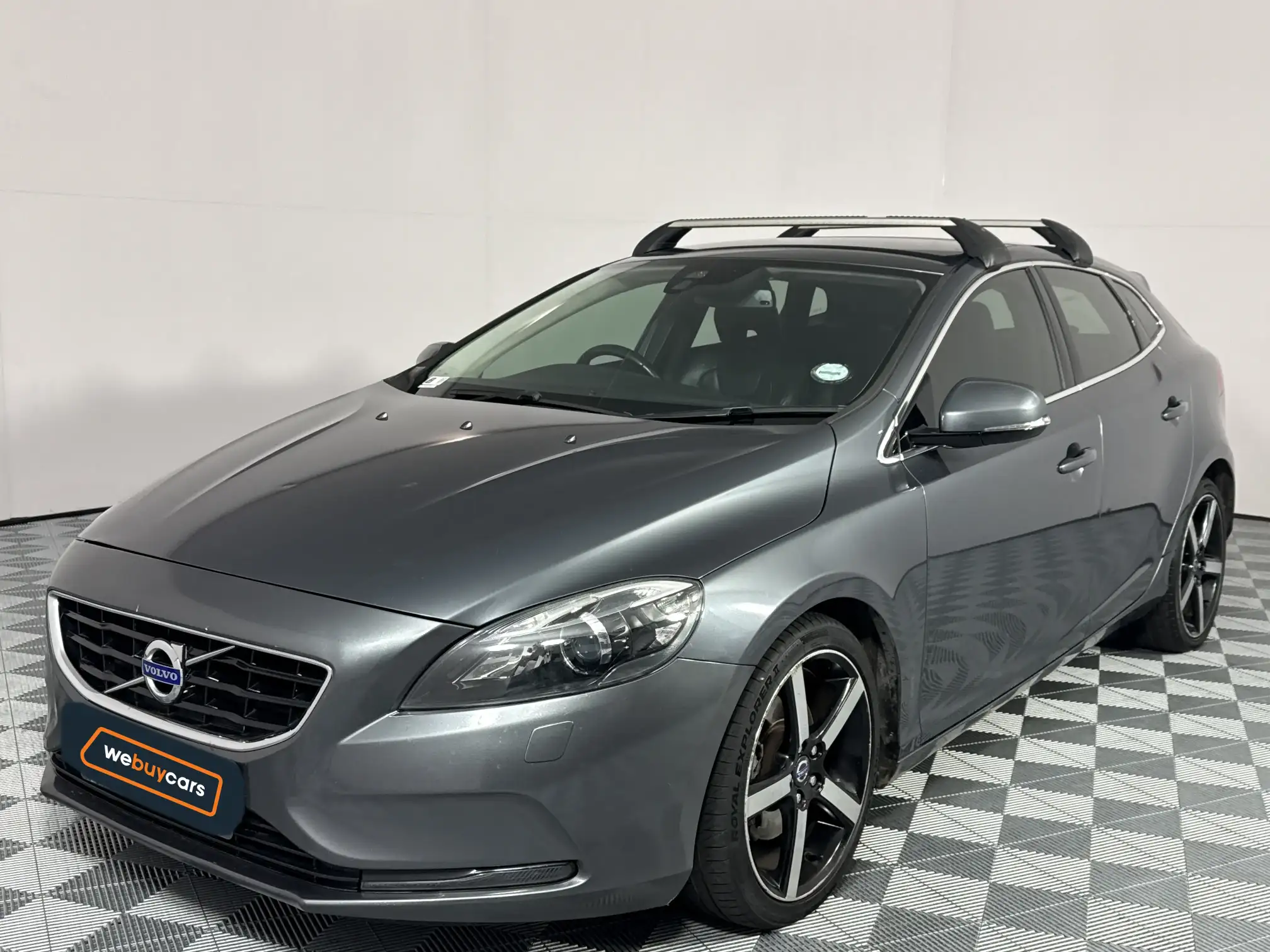 2014 Volvo V40
