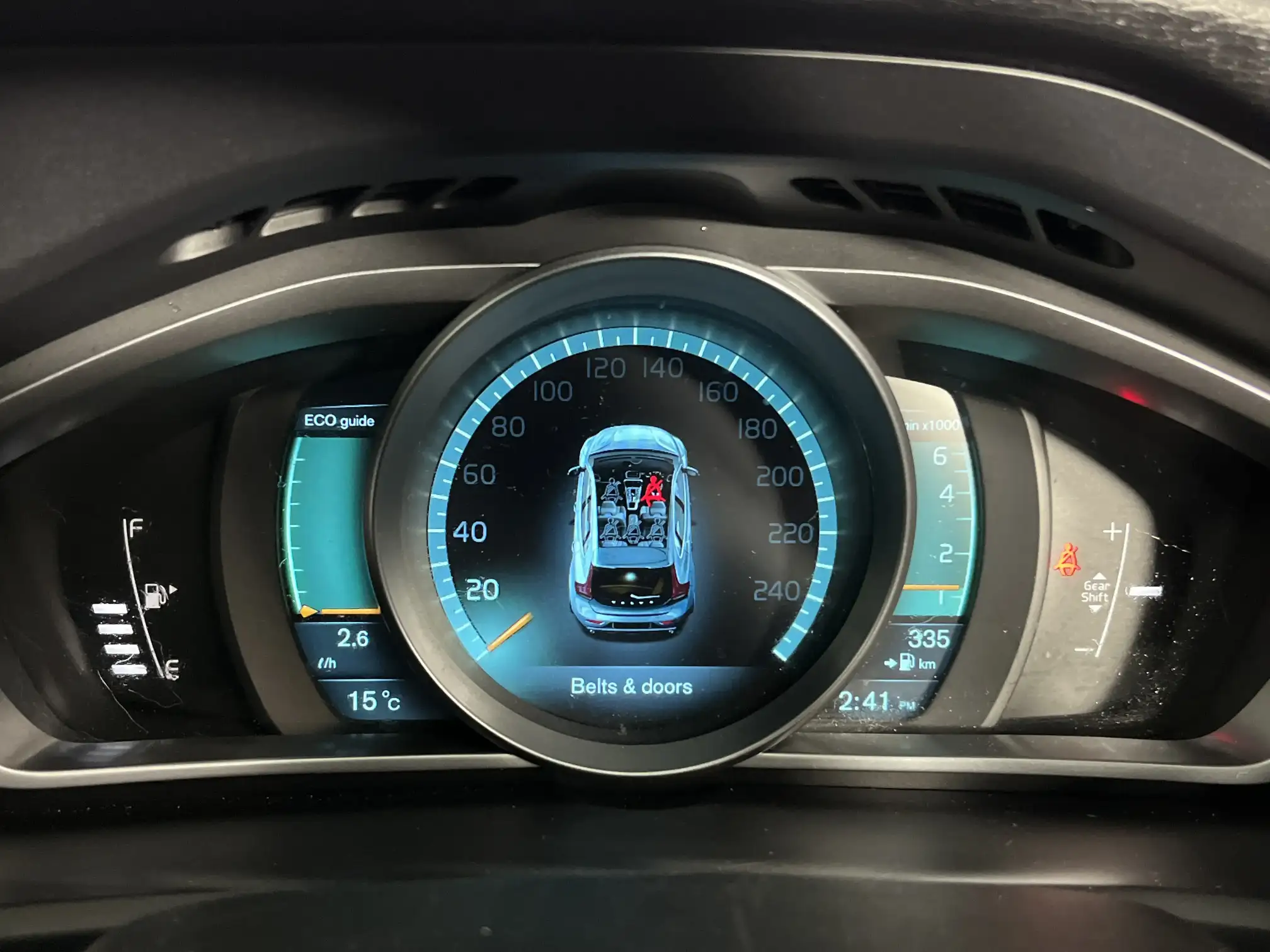 Volvo V40