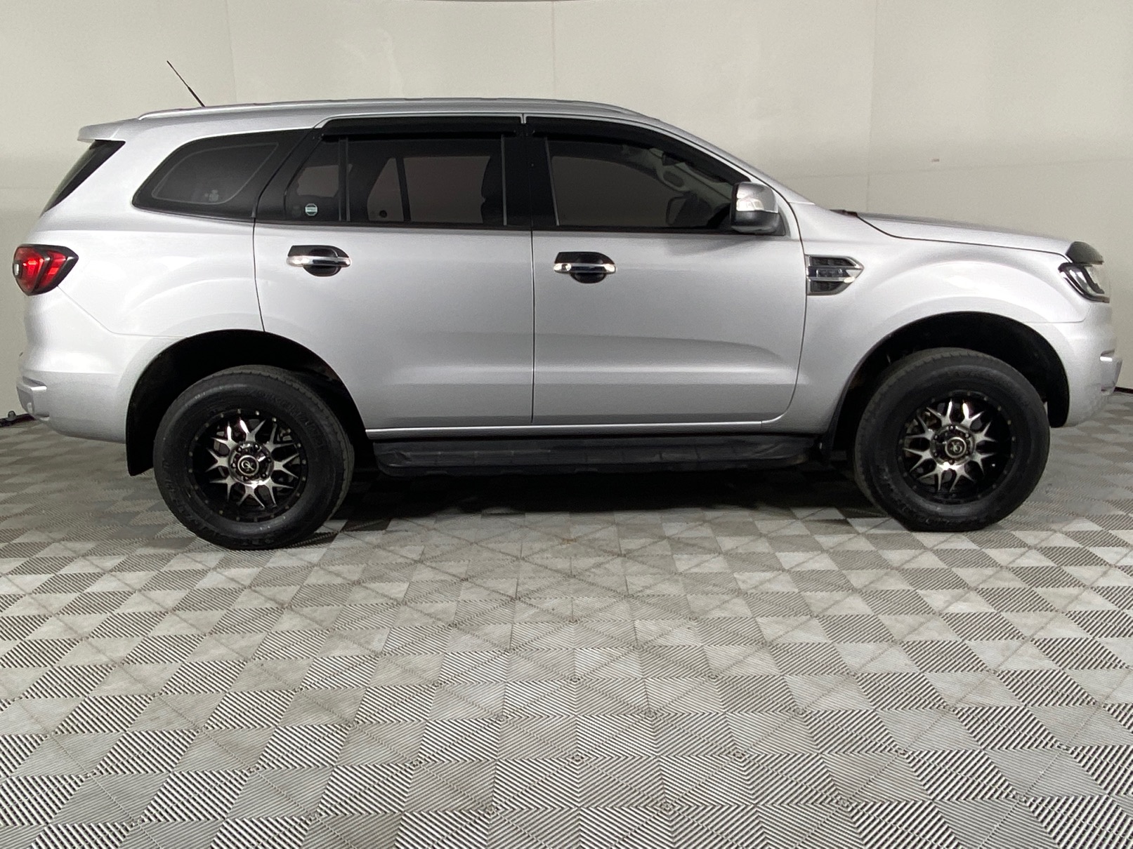 Used 2017 Ford Everest 3.2 TDCi XLT Auto for sale | WeBuyCars