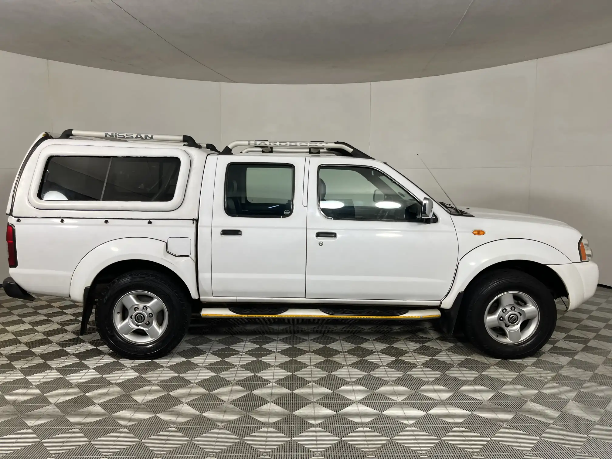 Nissan Hardbody