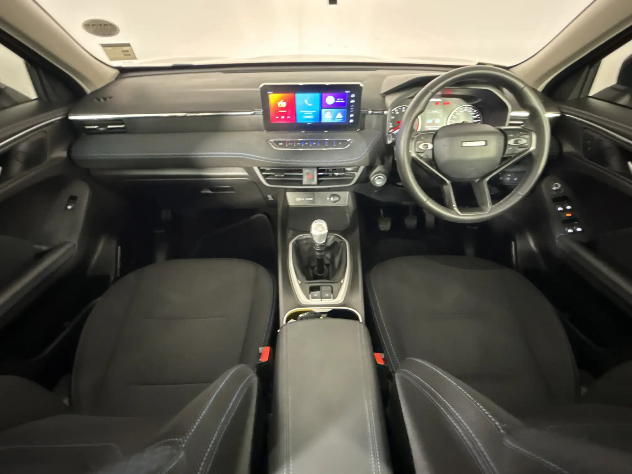 Haval Jolion
