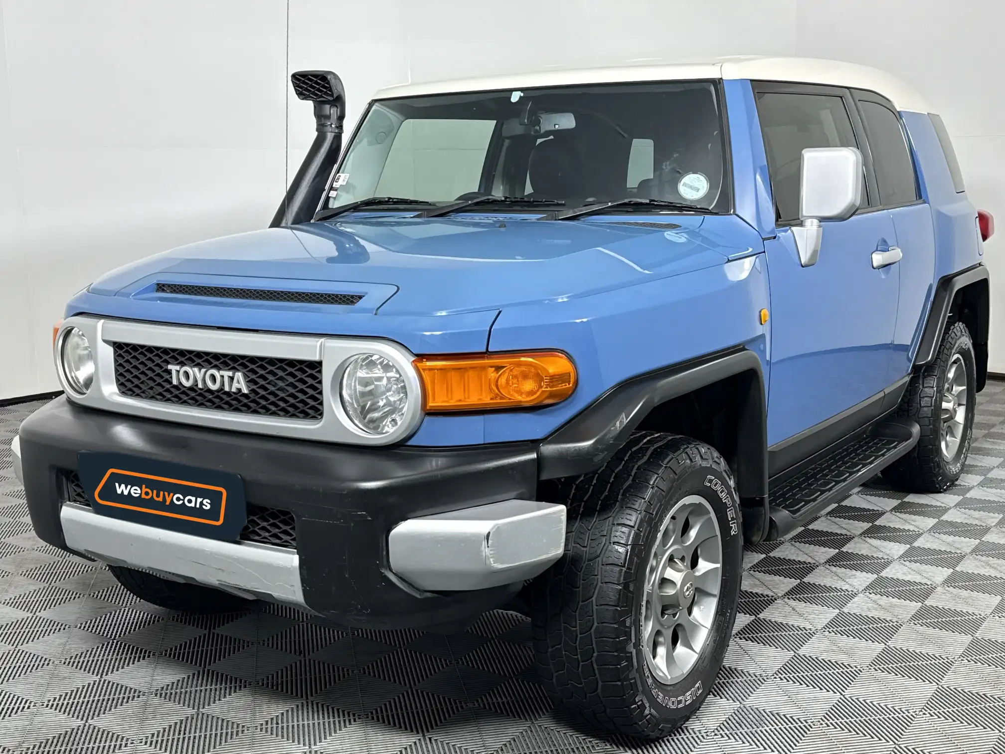 2012 Toyota Land Cruiser