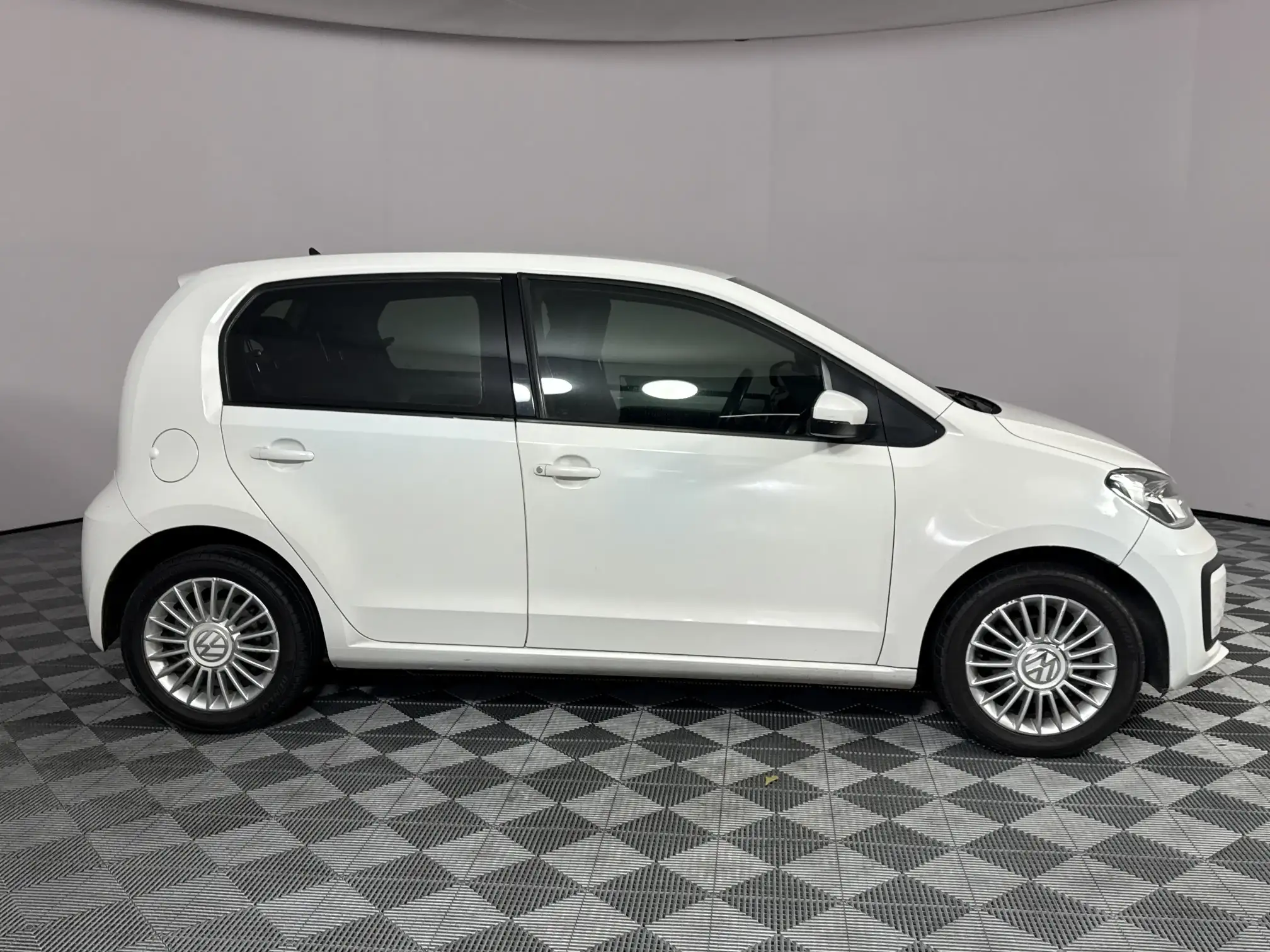 Volkswagen UP
