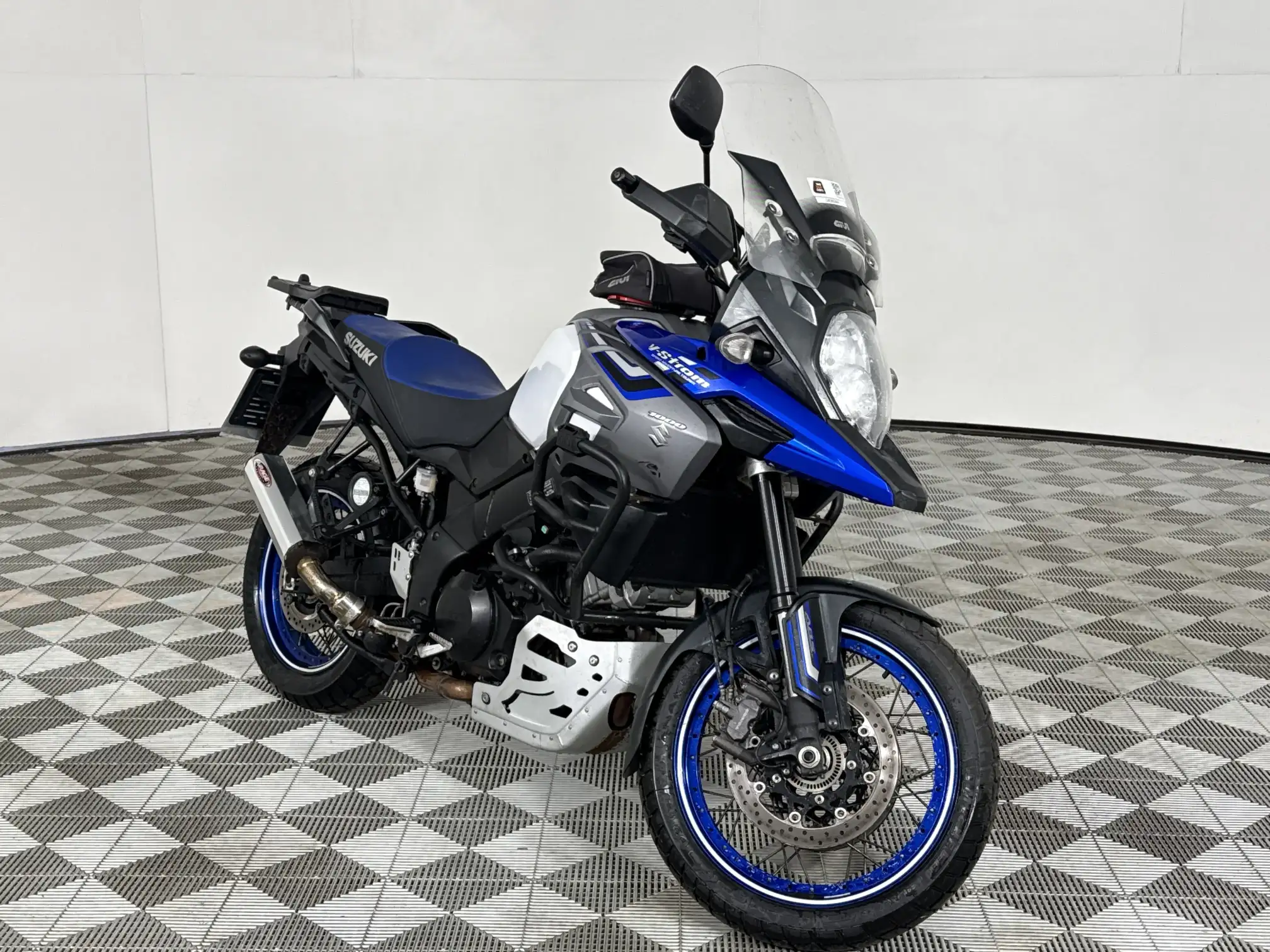 Suzuki DL