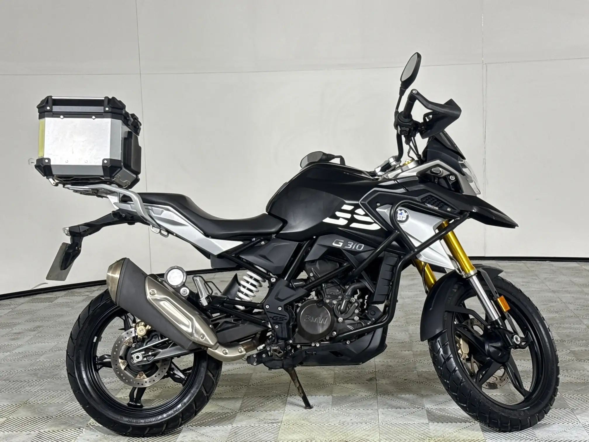 BMW C