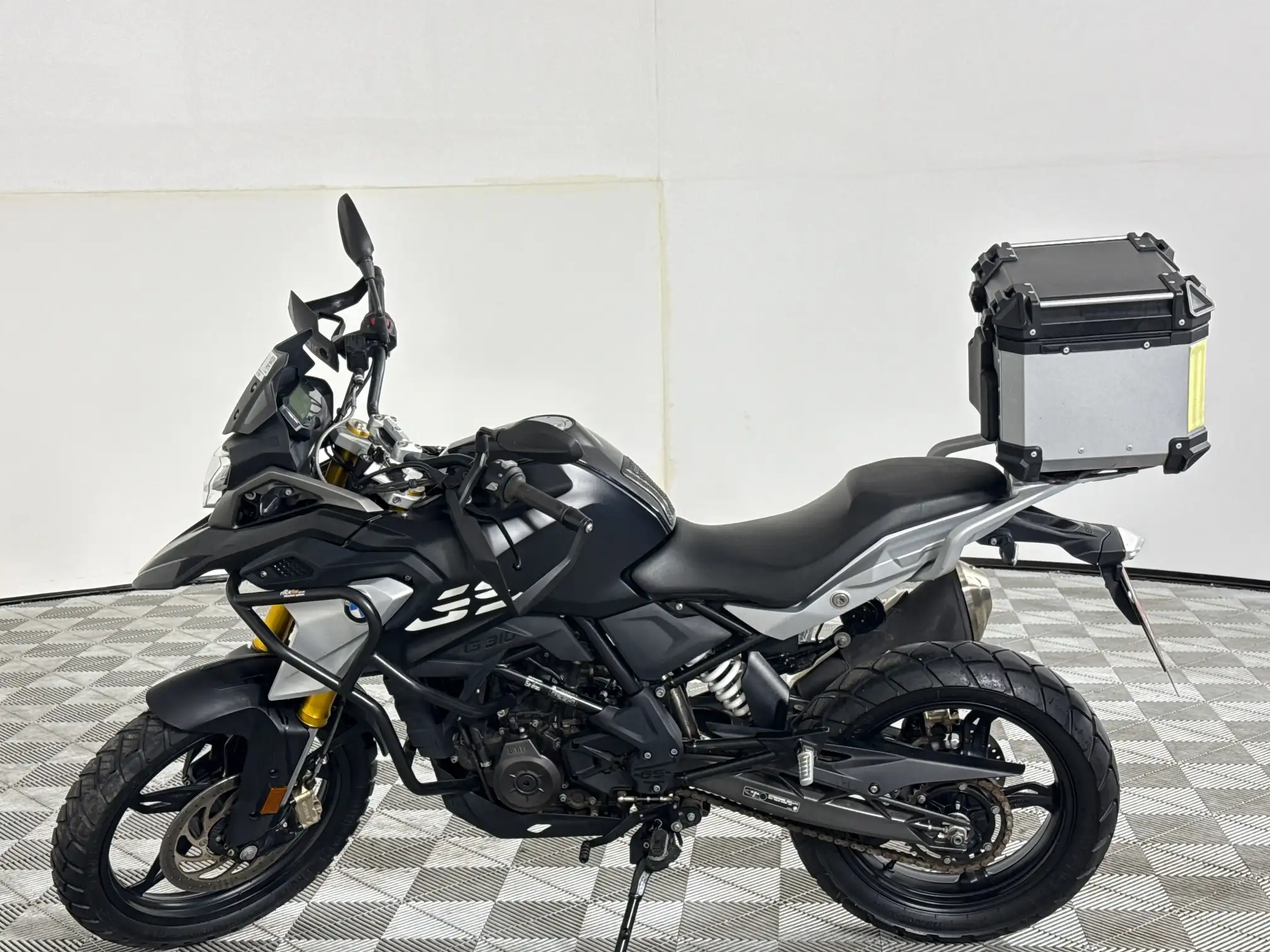 BMW C