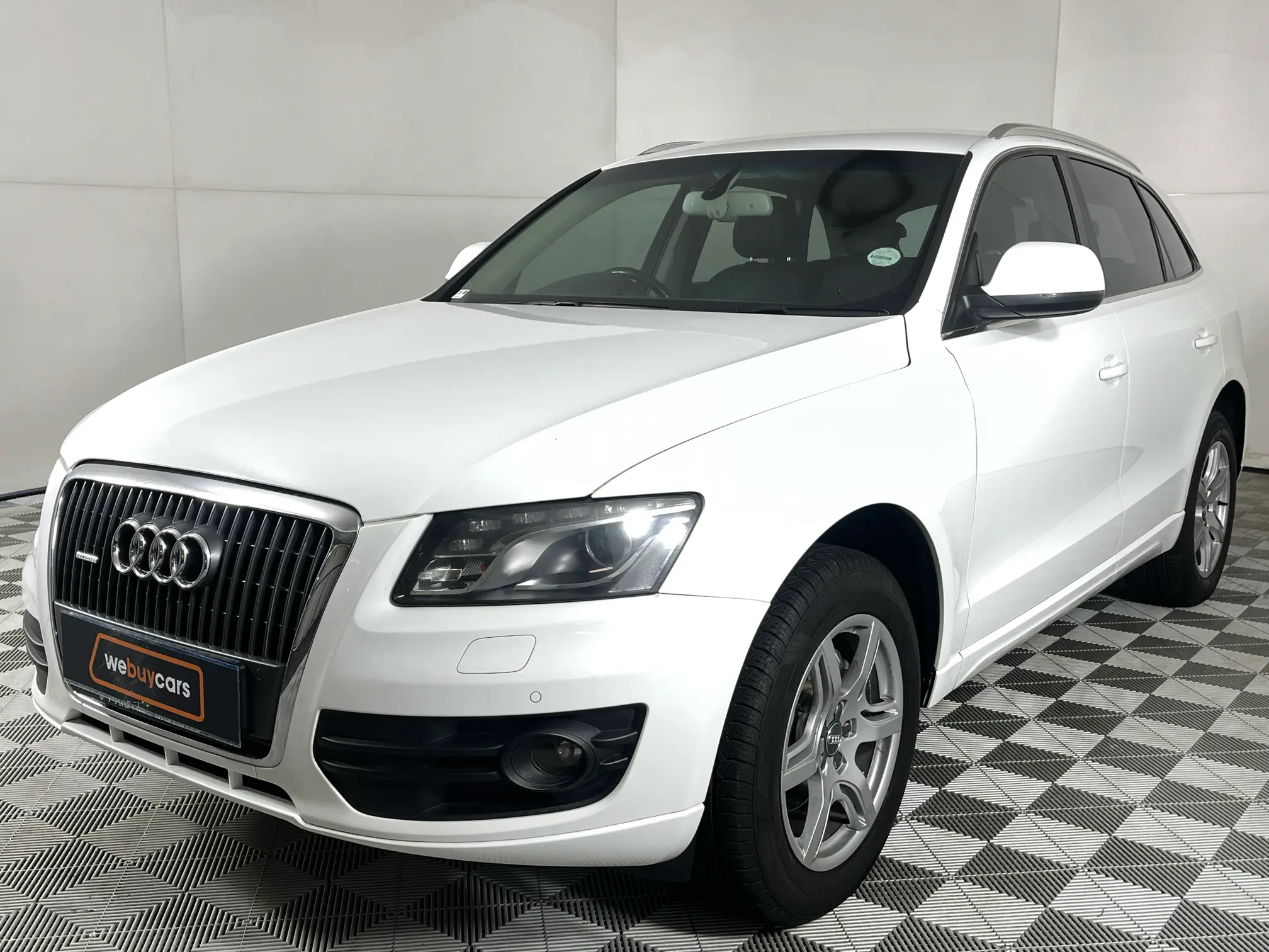 2011 Audi Q5 2.0 T FSI Quattro S Tronic