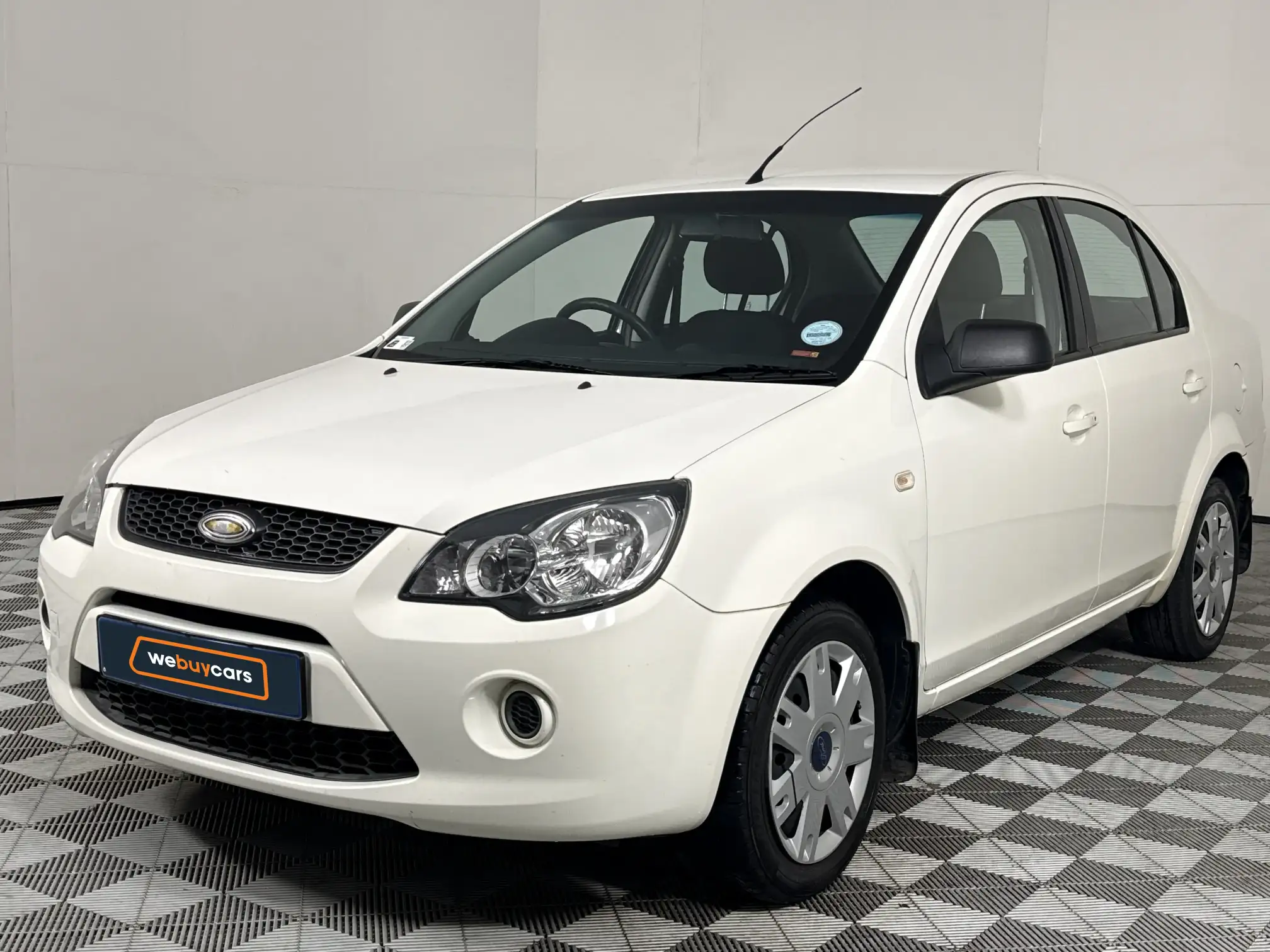 2015 Ford Ikon