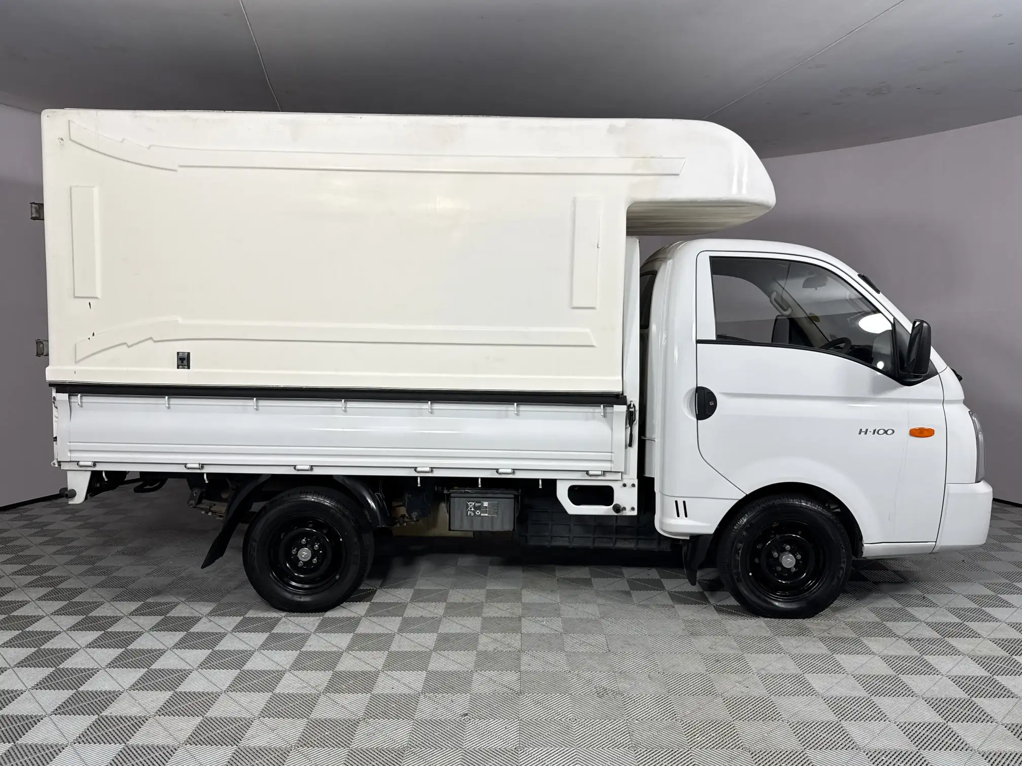 Hyundai H100
