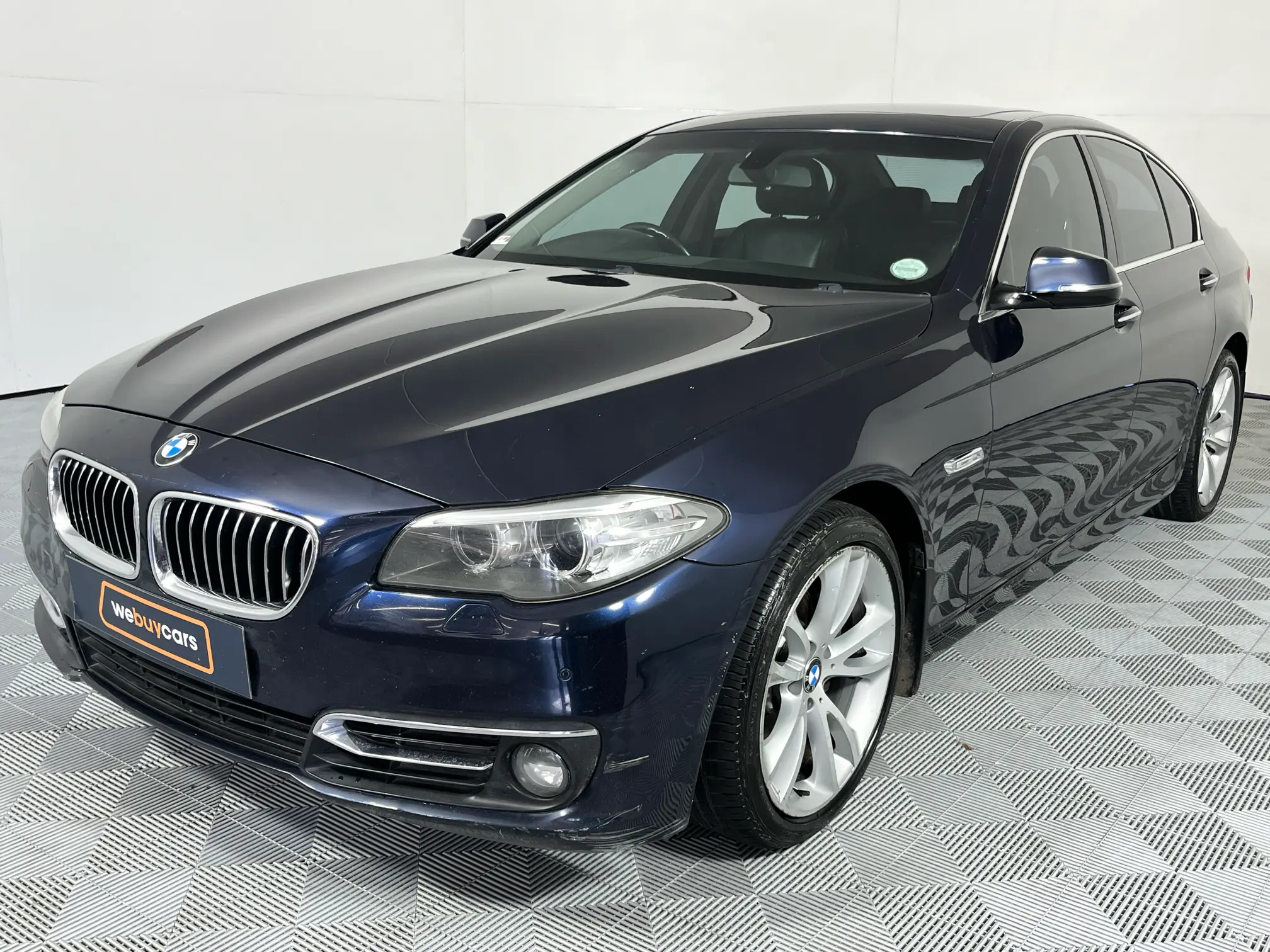 Used 2014 BMW 5 Series 520d Auto Luxury Line (F10) for sale | WeBuyCars