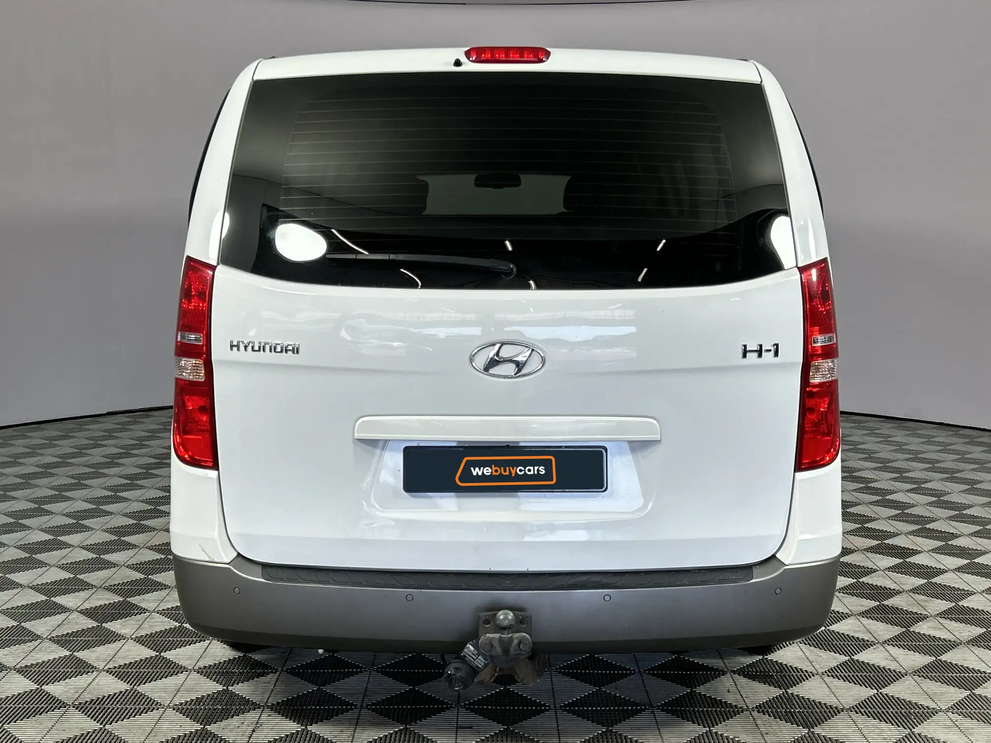Hyundai H-1