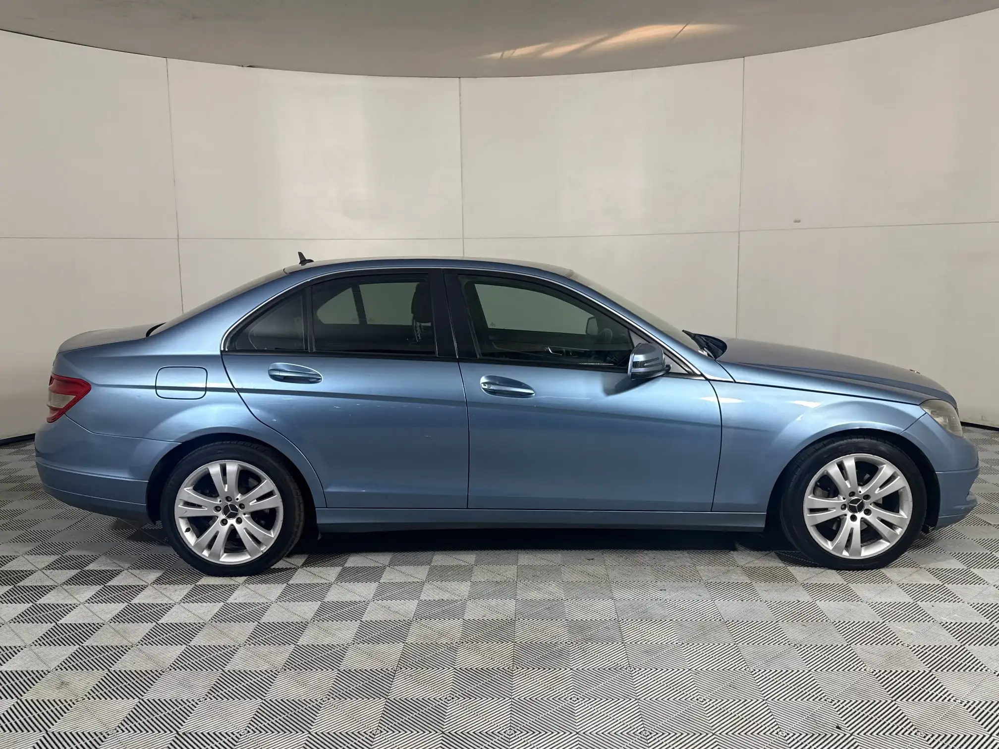 Mercedes-Benz C Class Sedan