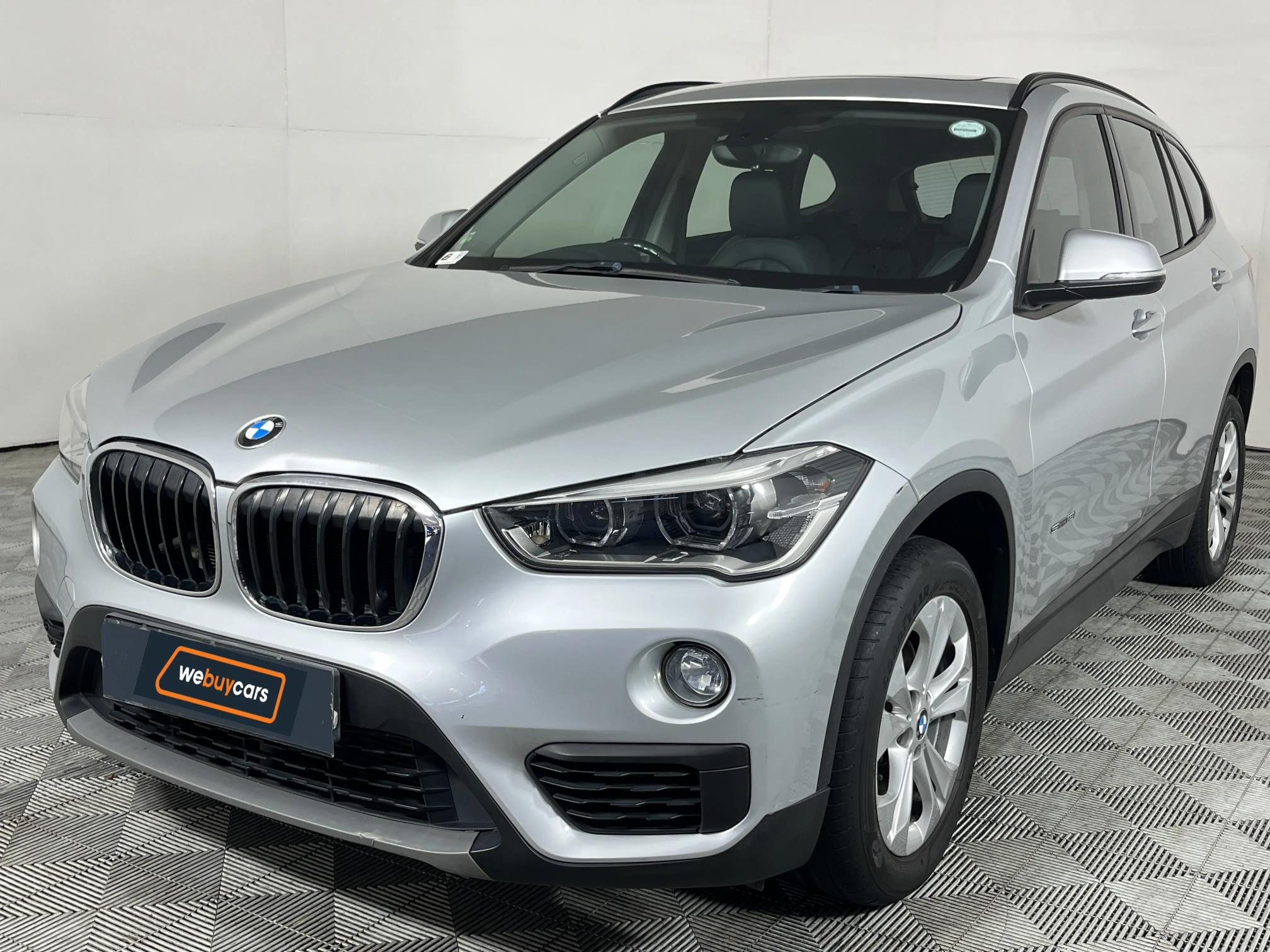 BMW X1 sDrive 18i (F48) Steptronic
