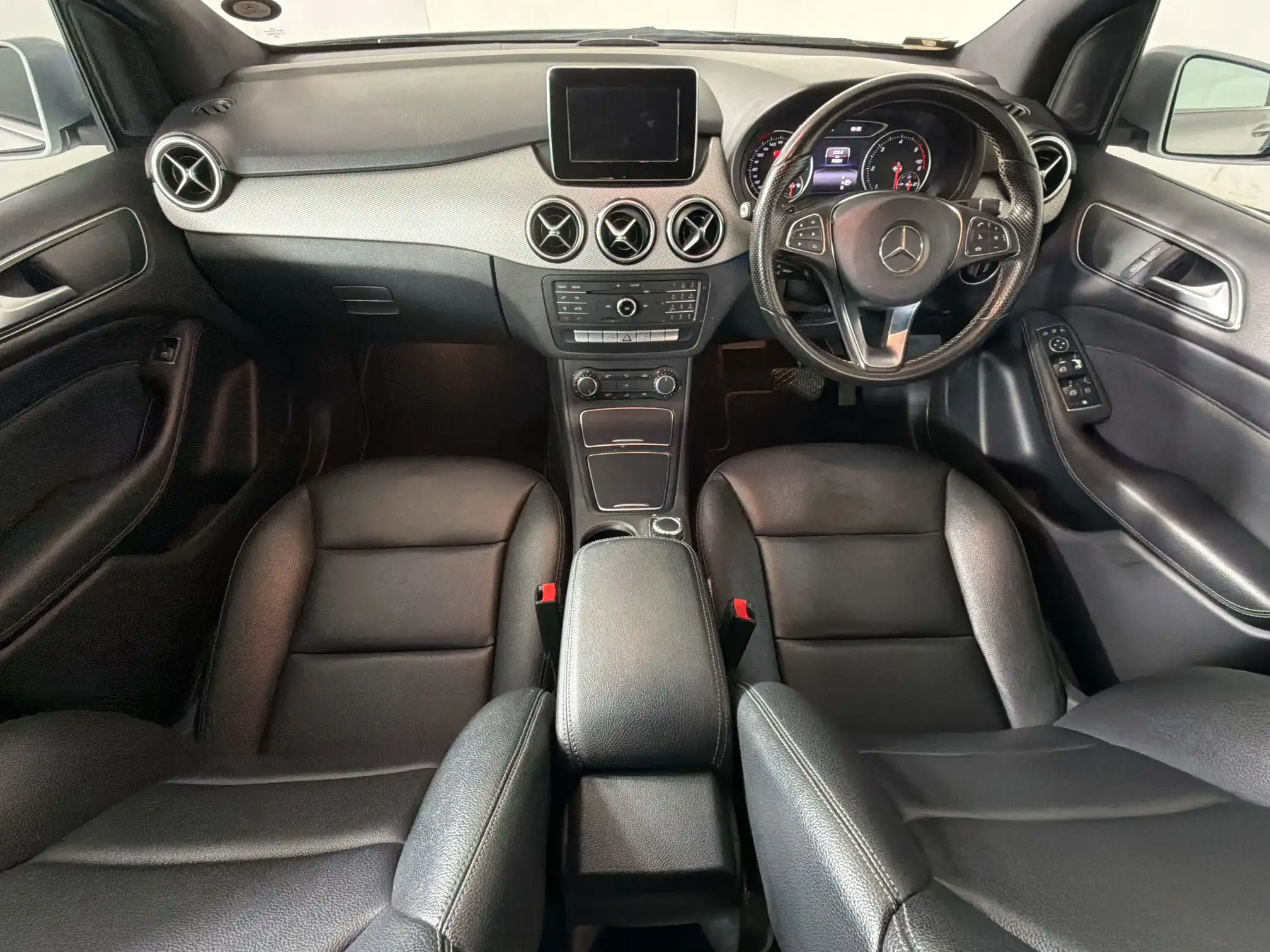 Mercedes-Benz B Class