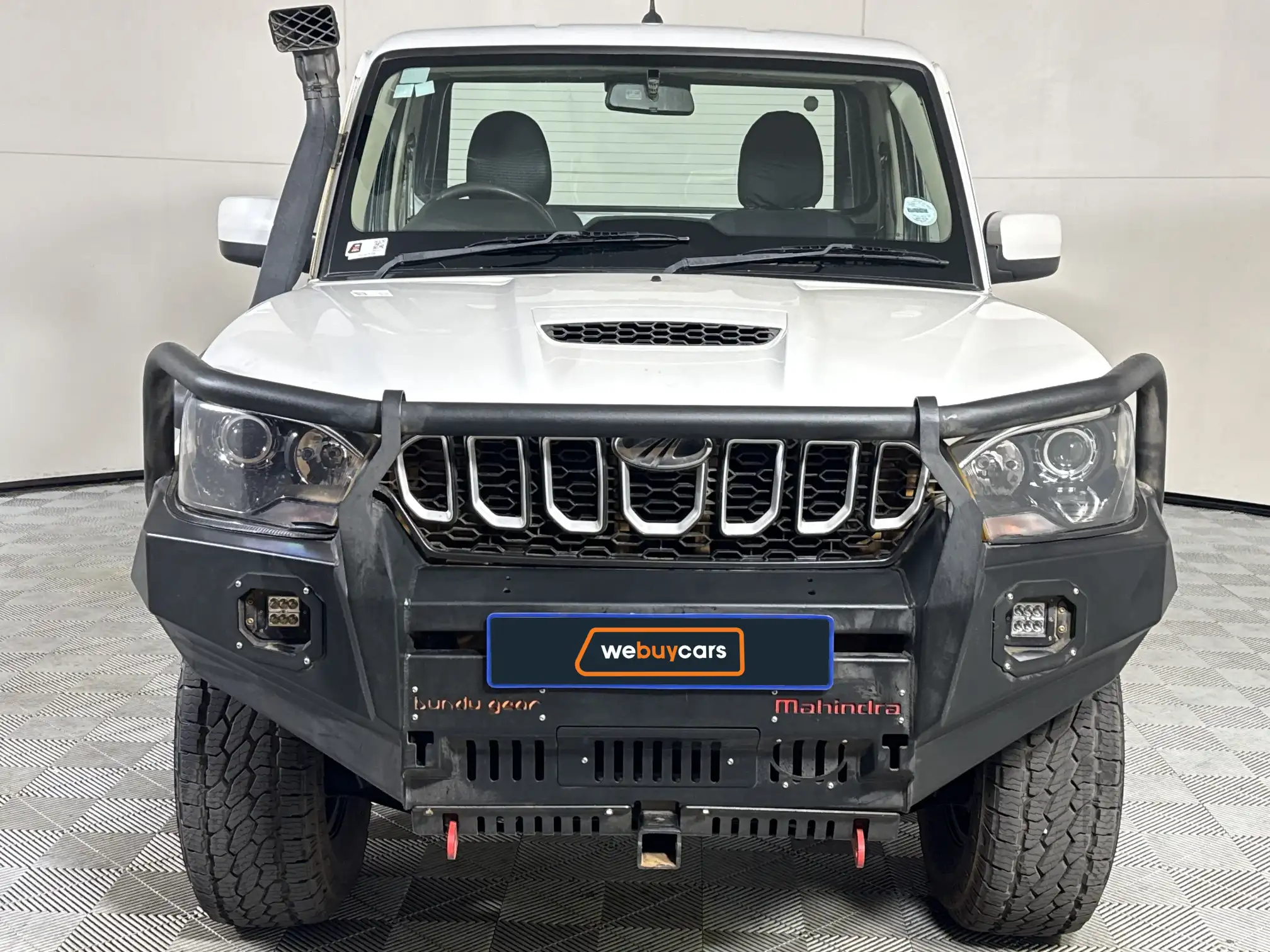 Mahindra PIK UP