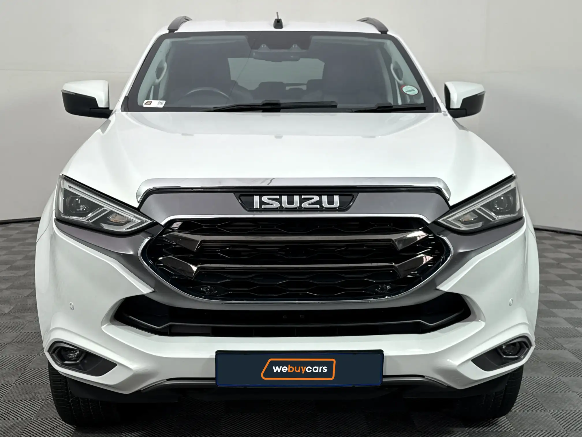 Isuzu MU-X