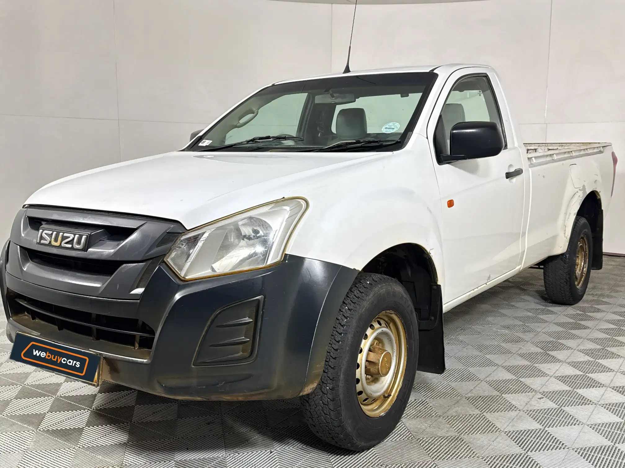 2016 Isuzu KB