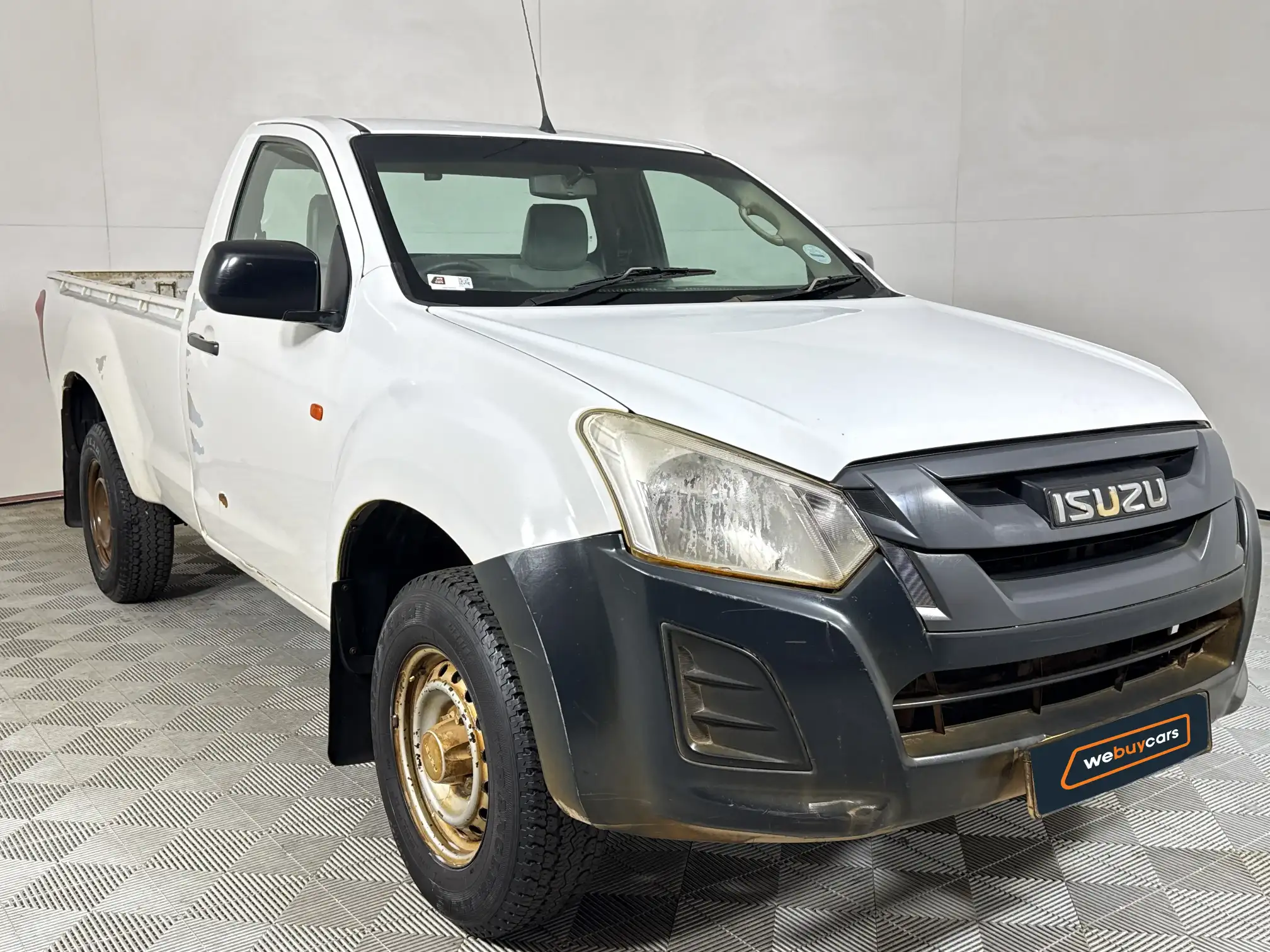 Isuzu KB