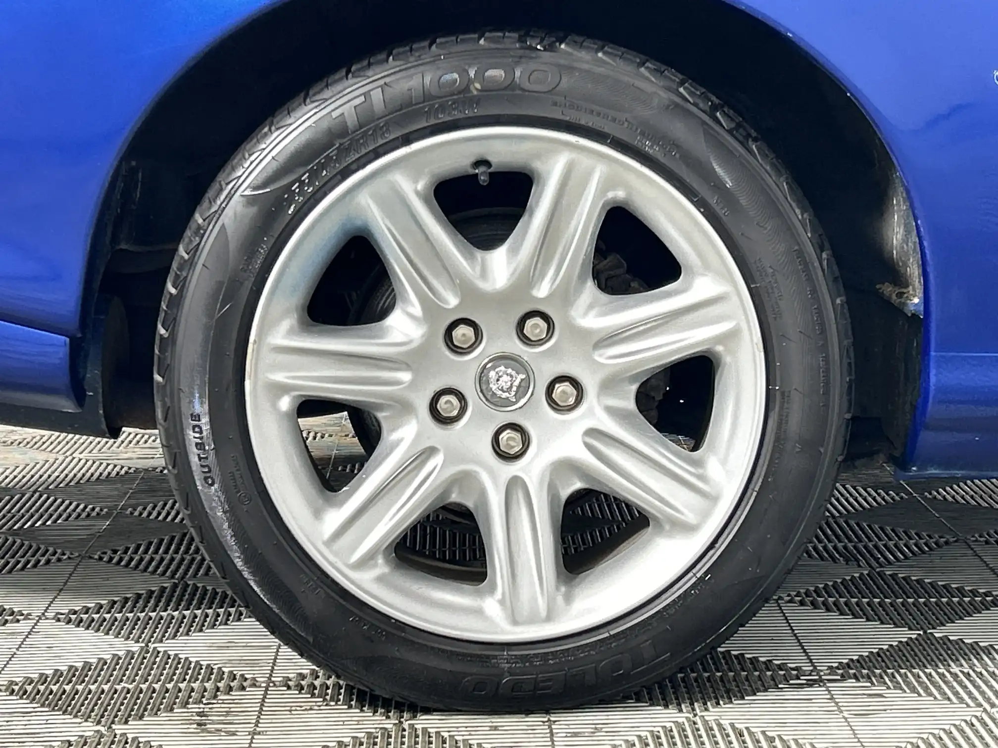 Jaguar XK8