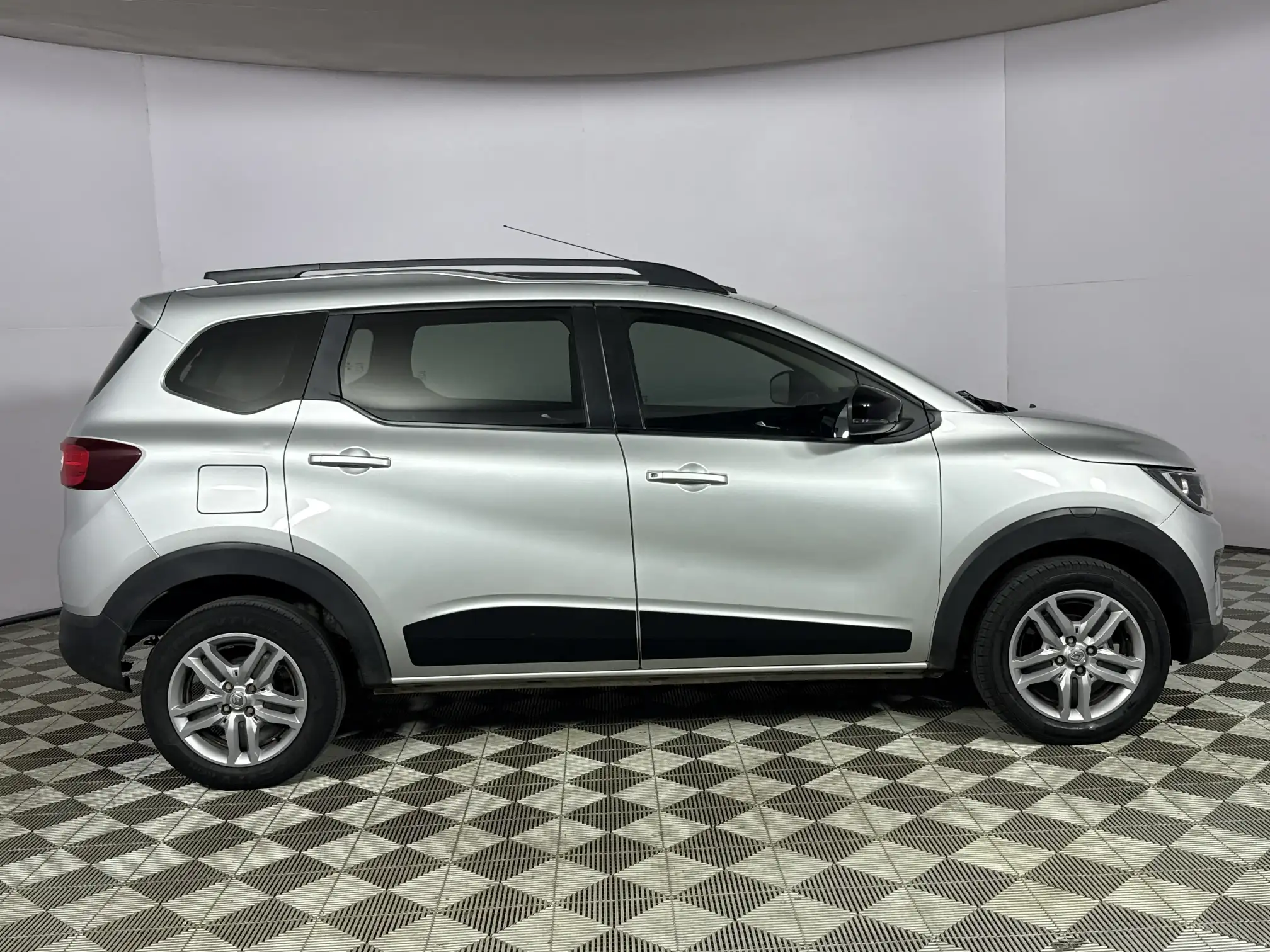Renault Triber