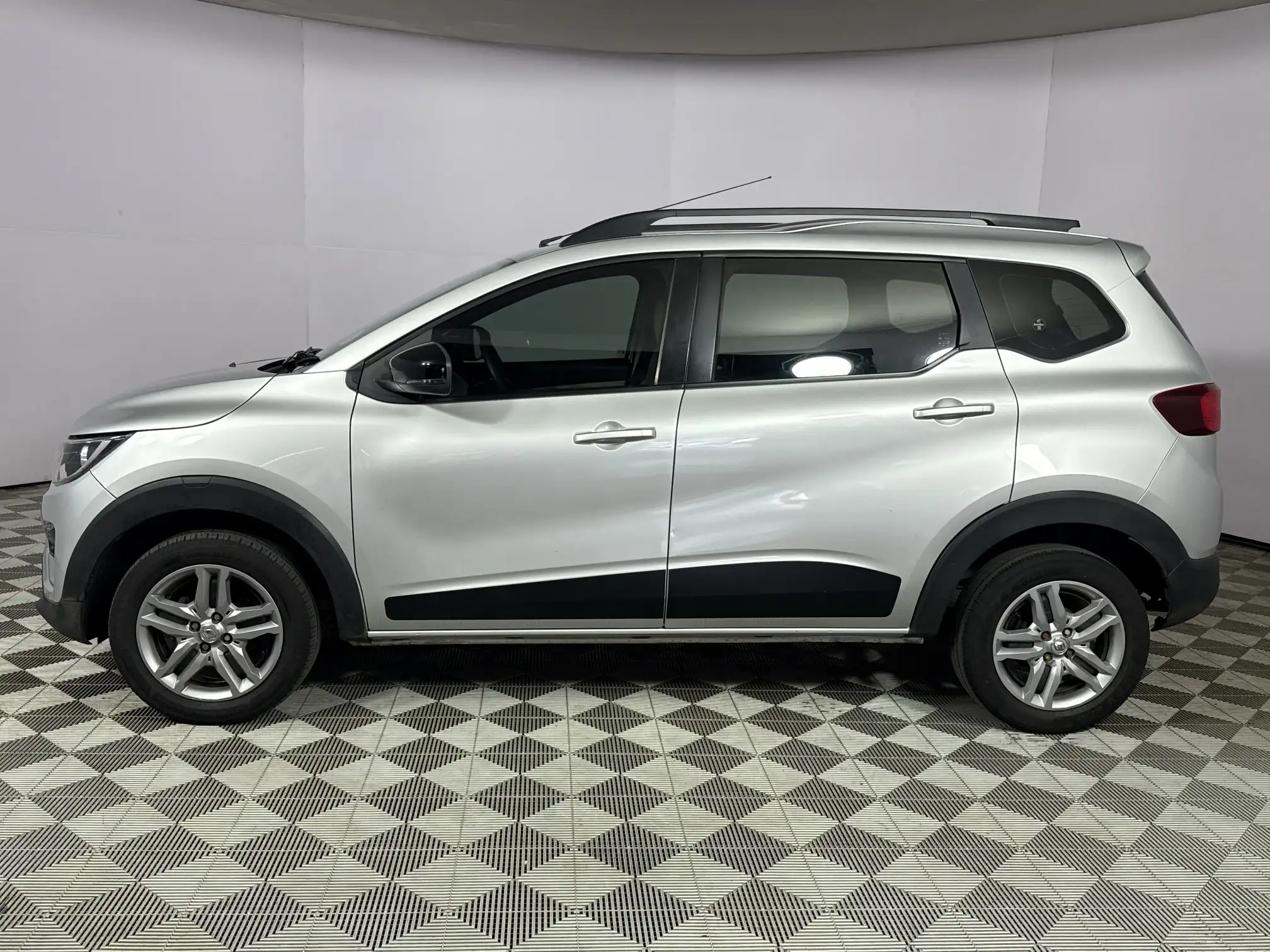 Renault Triber