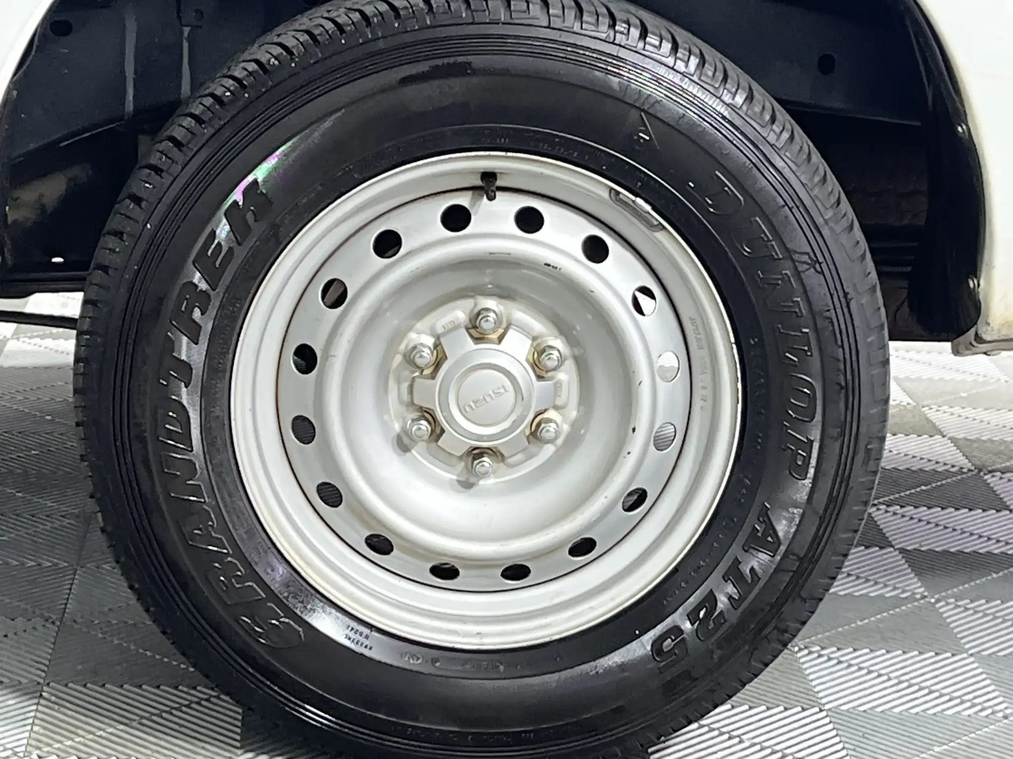 Isuzu D-MAX