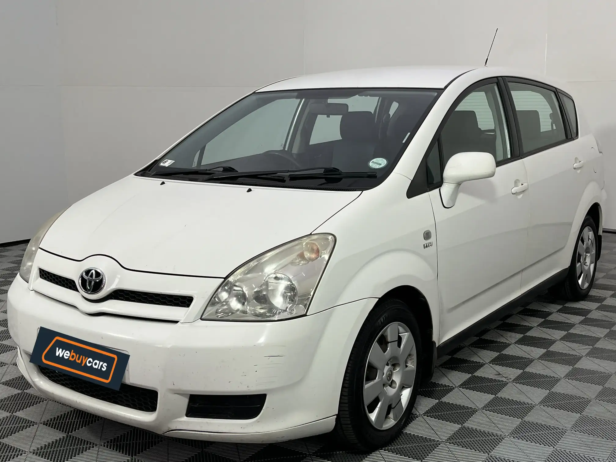 2005 Toyota Verso