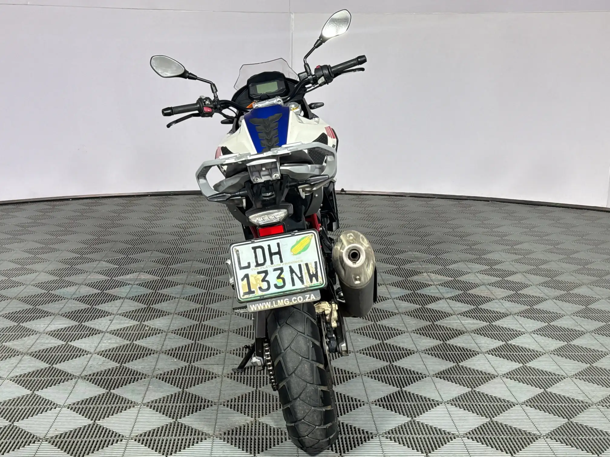 BMW C
