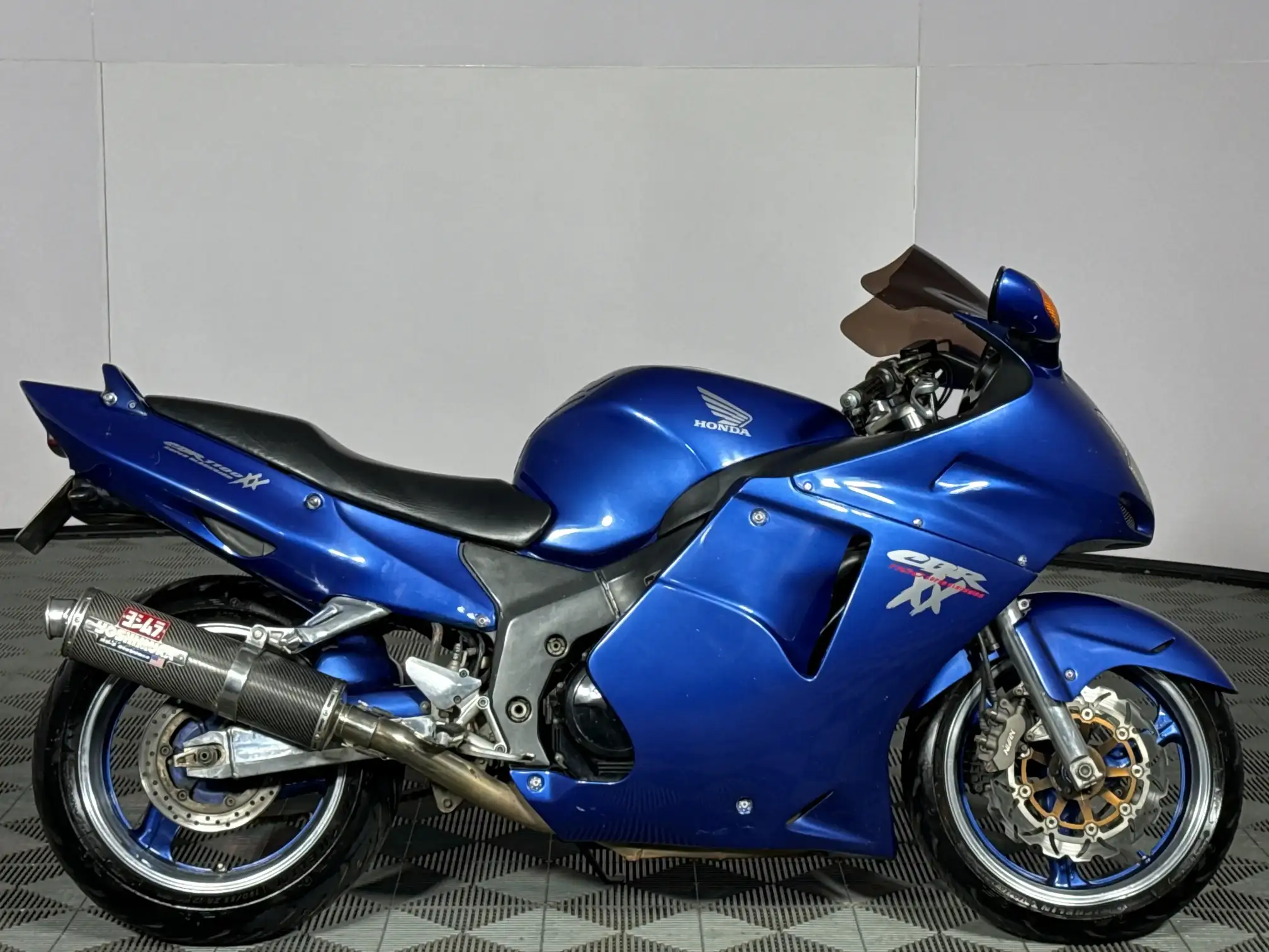 2000 Honda CBR