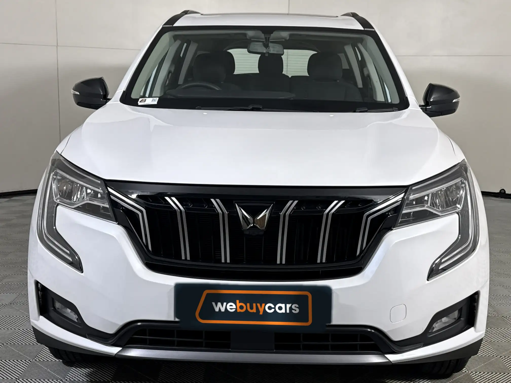 Mahindra XUV 700