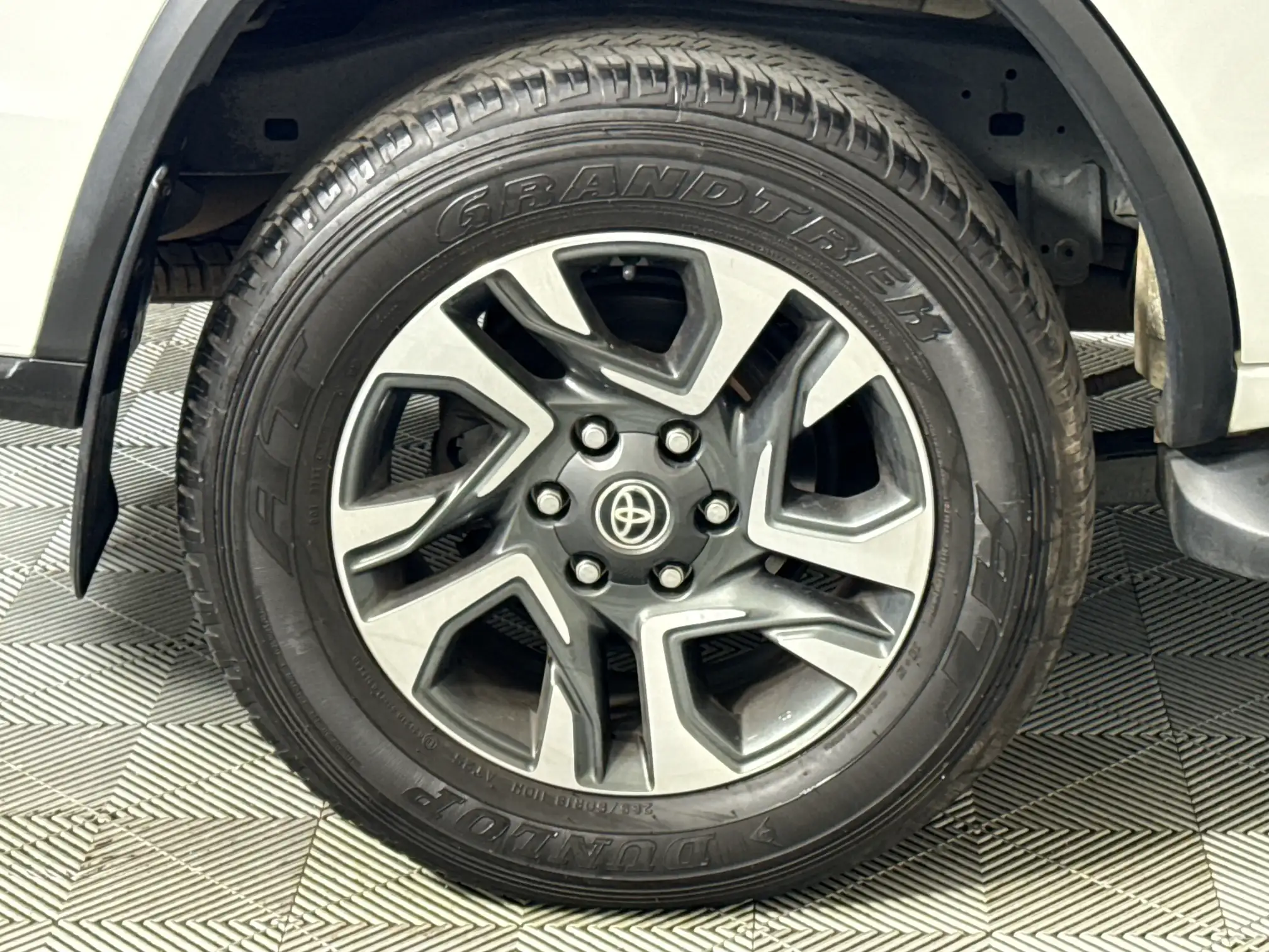 Toyota Fortuner