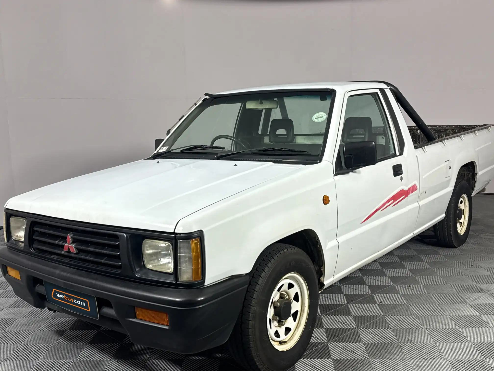1997 Mitsubishi Colt