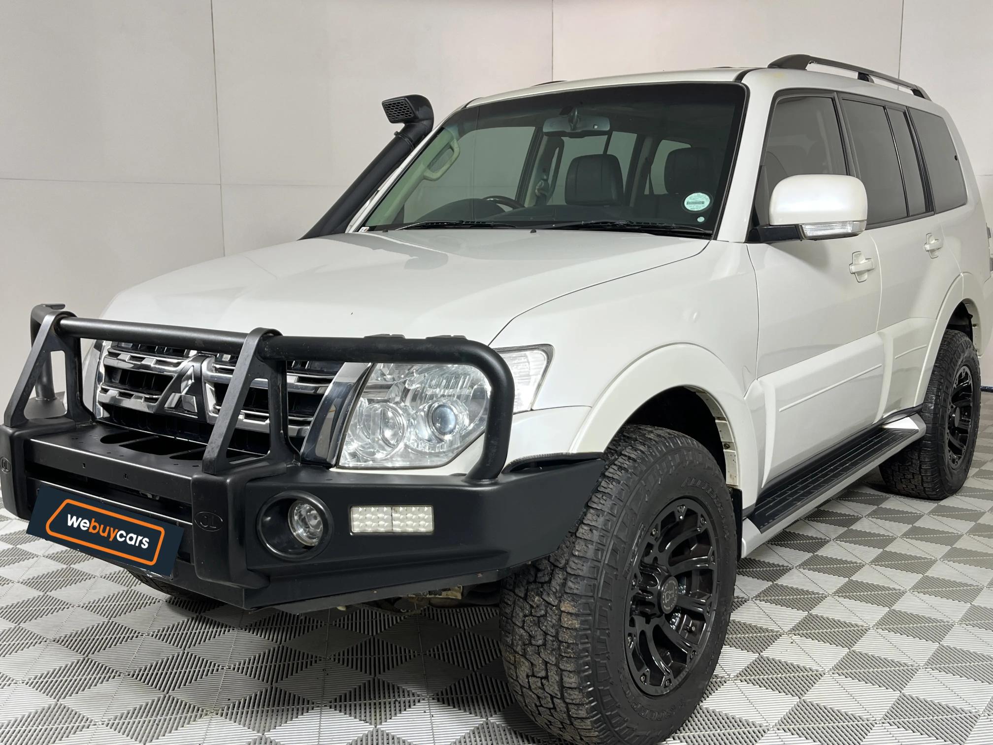 Mitsubishi Pajero 3.2 Di-Dc (140 kW) GLS Auto