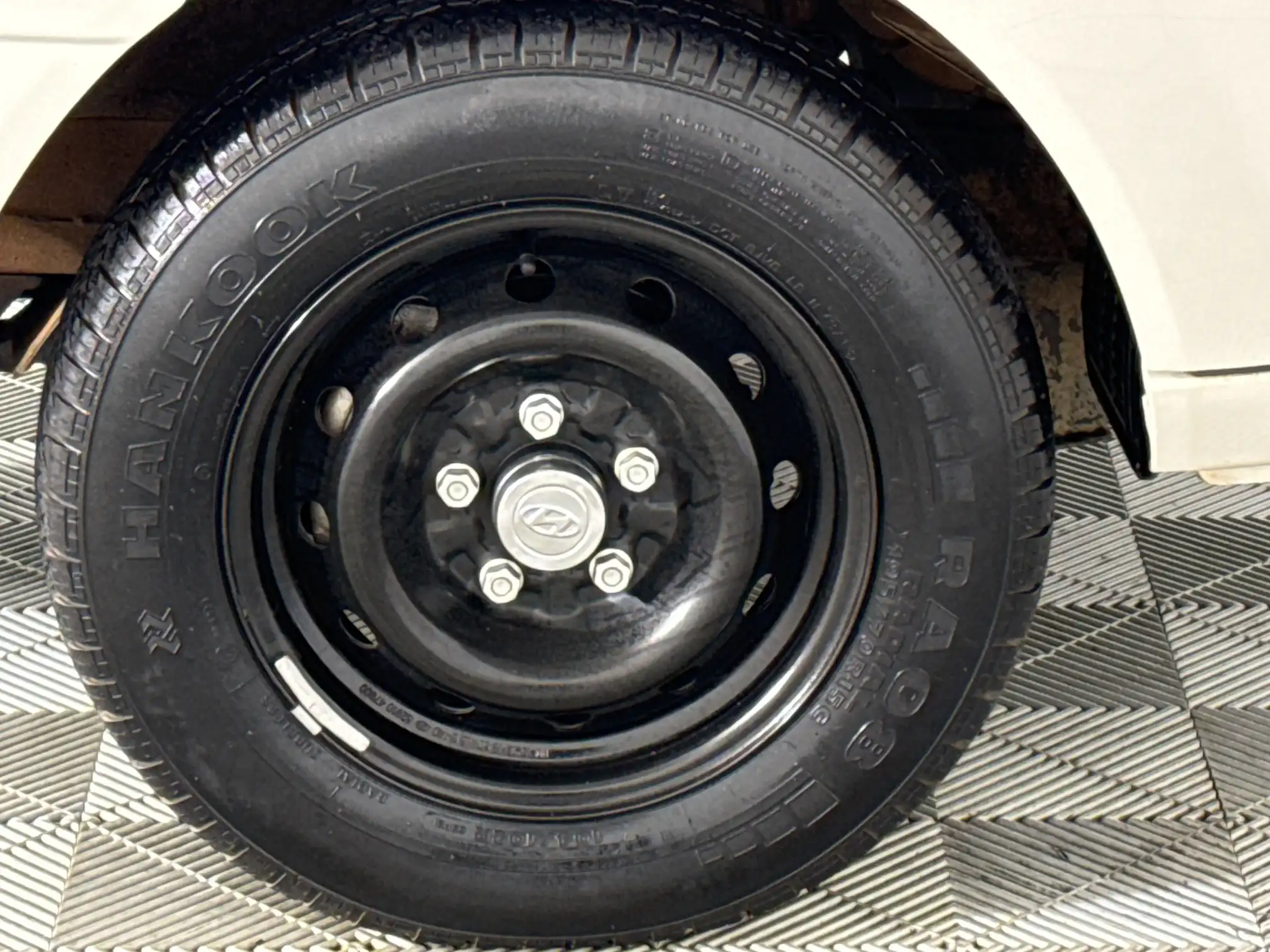 Hyundai H100