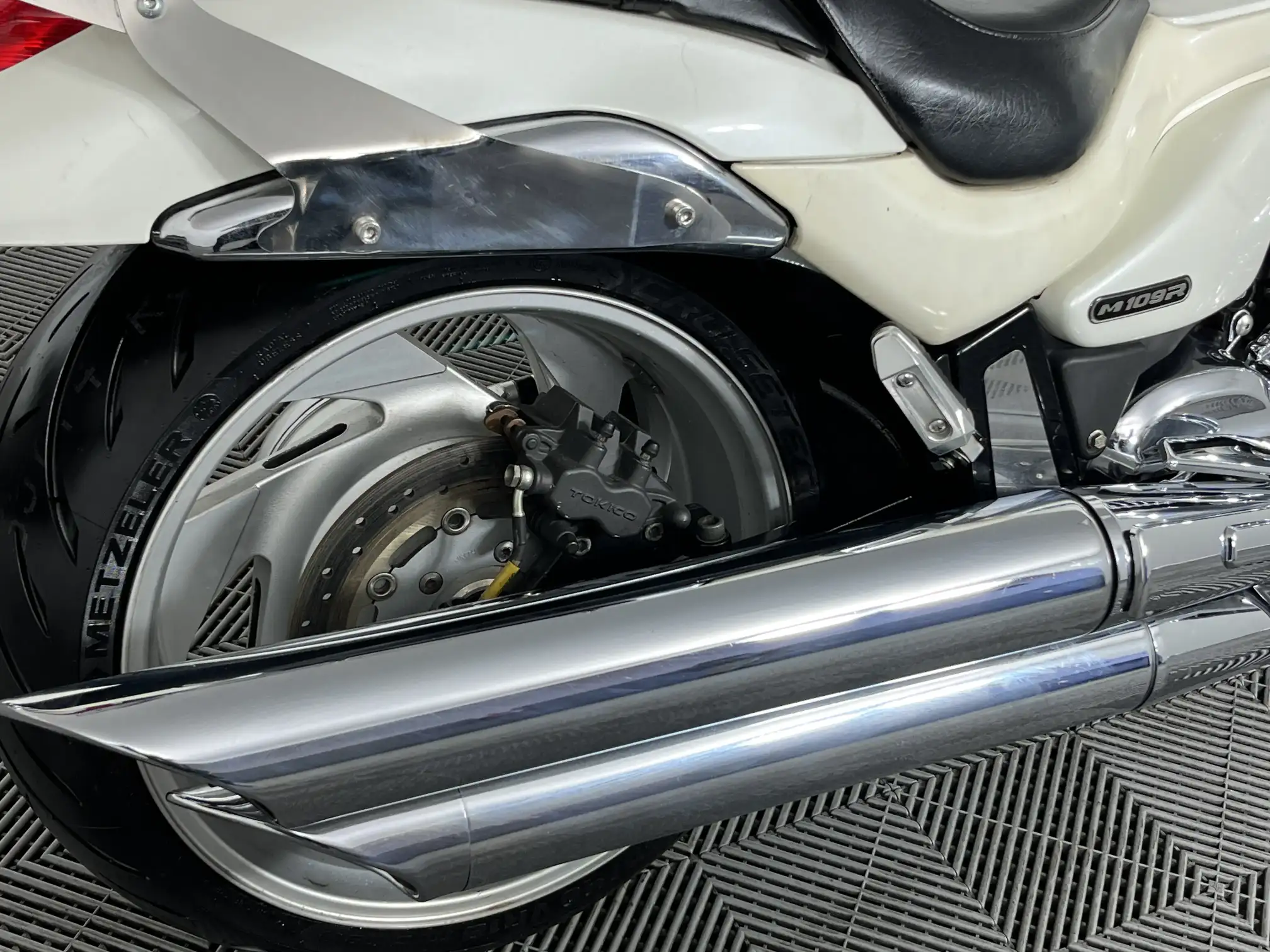 Suzuki Boulevard