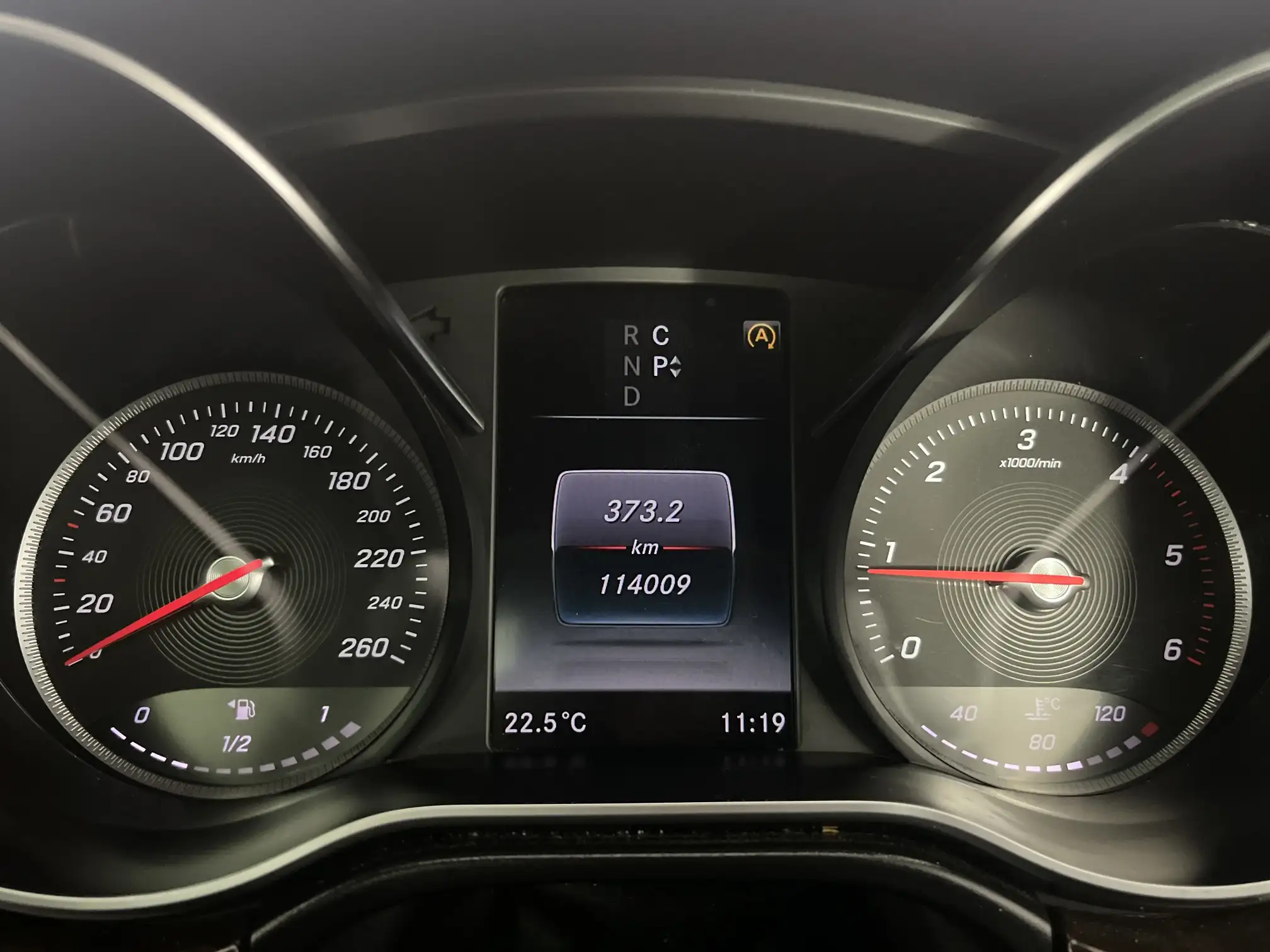 Mercedes-Benz V250
