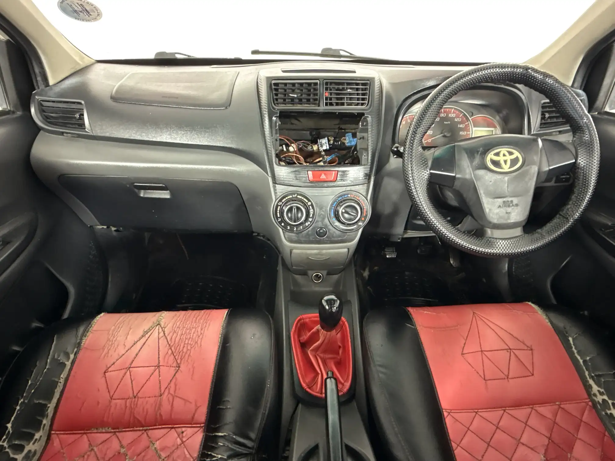 Toyota Avanza