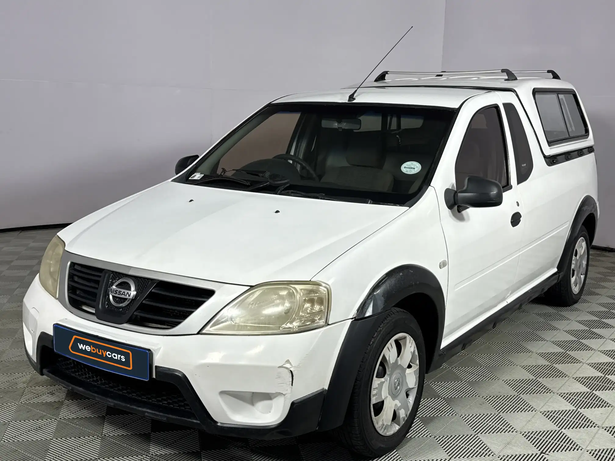 2010 Nissan NP200